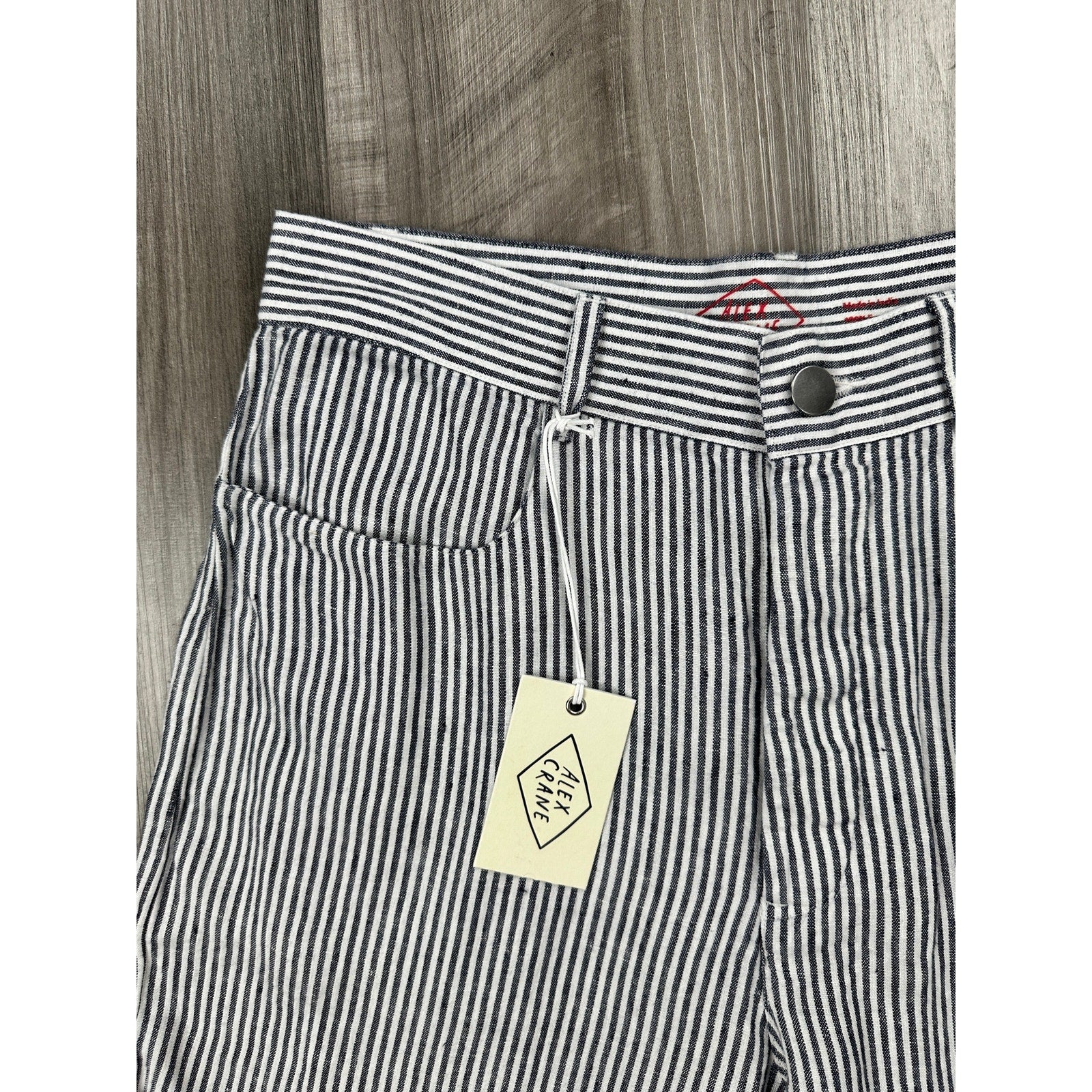 Alex Crane Cham Linen Feel Breezy Button Fly Lines Pants in Navy, Linen White — Size 28