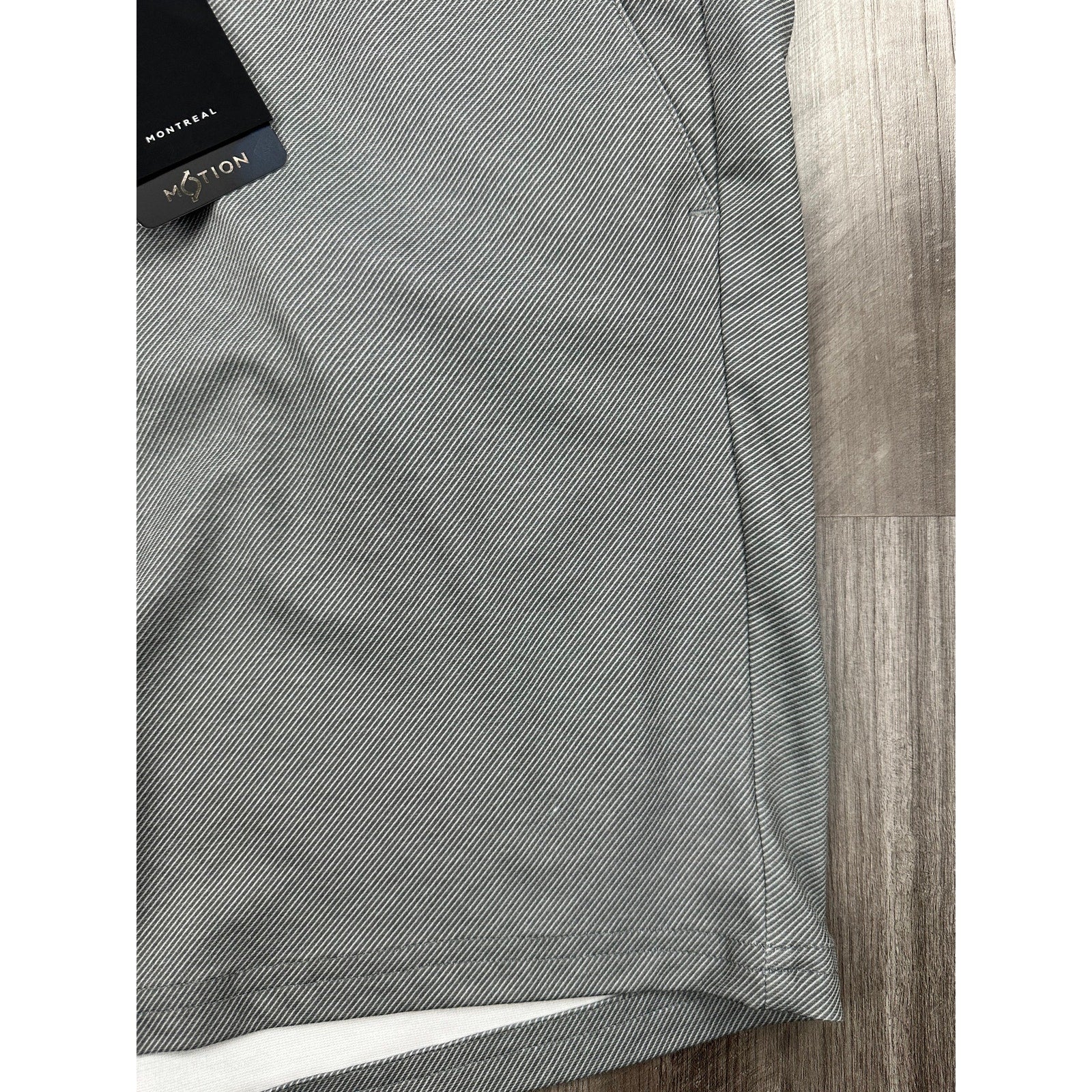Robert Barakett Lomita Motion Shorts in Dusty Moss — Size 40
