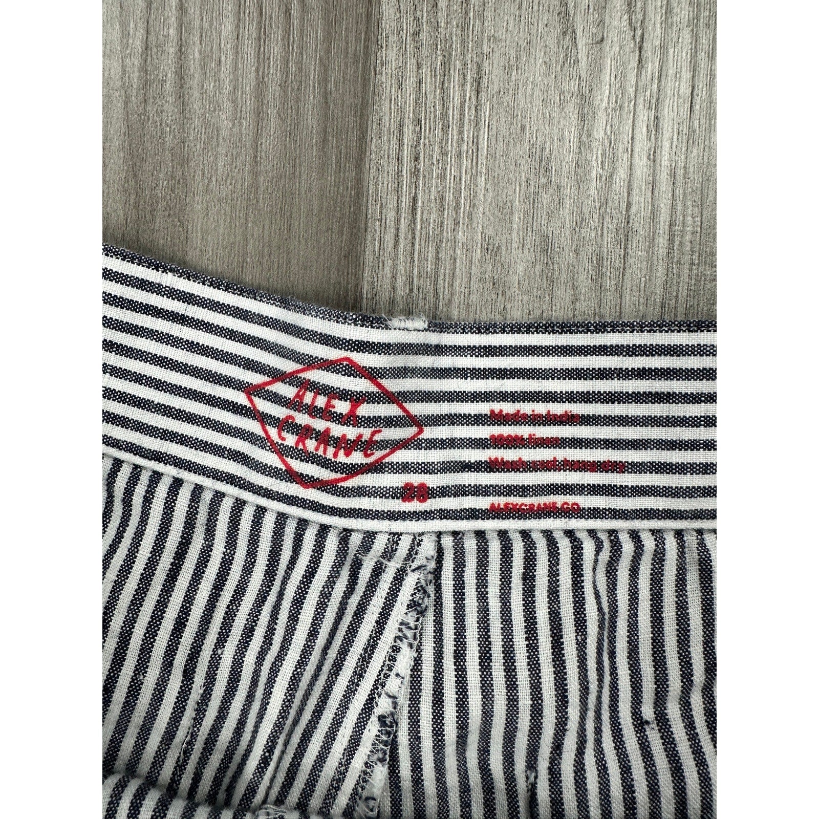 Alex Crane Cham Linen Feel Breezy Button Fly Lines Pants in Navy, Linen White — Size 28