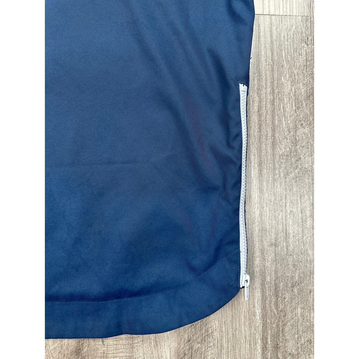 TravisMathew Sport Mode Short Sleeve Hoodie — Size Medium // Preowned