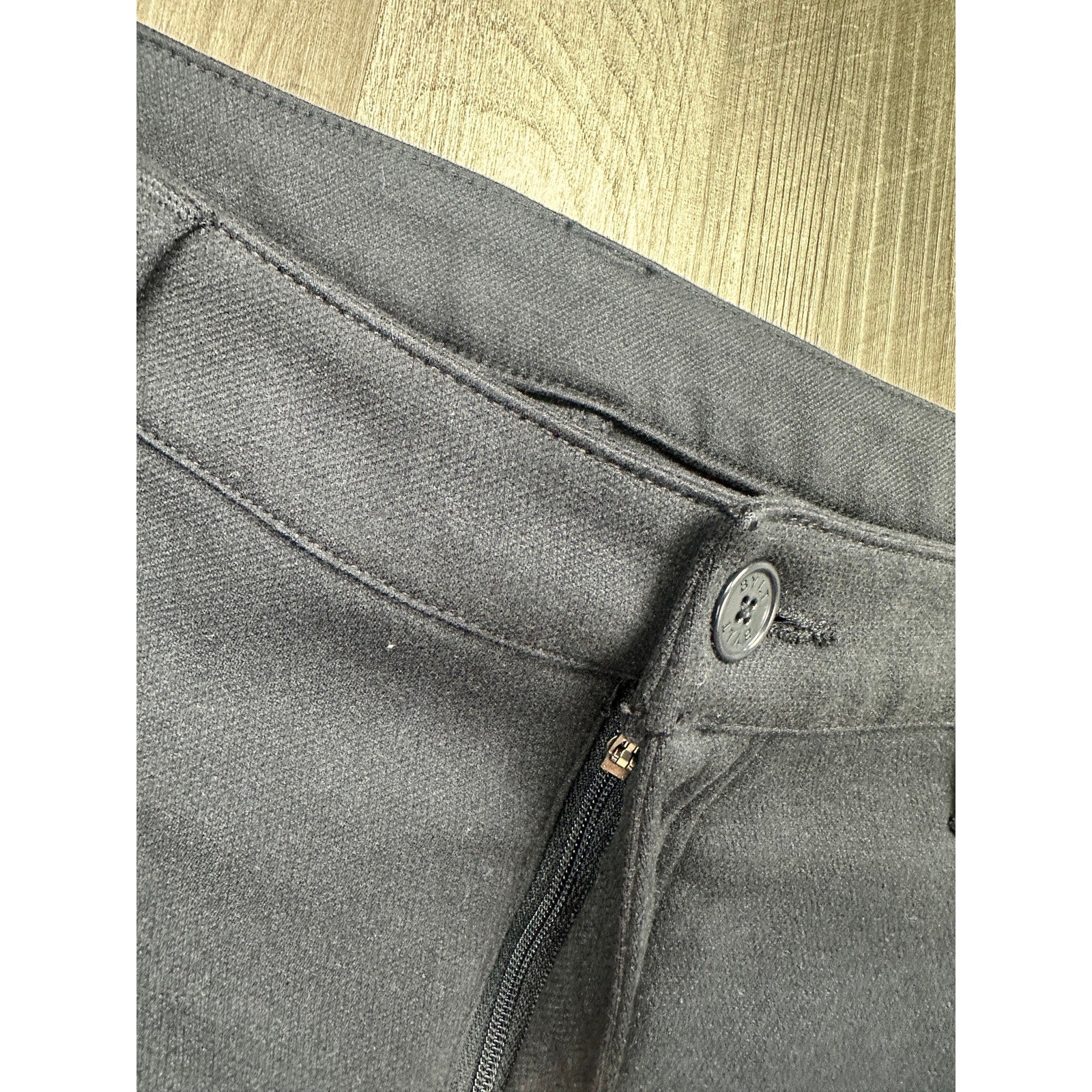 BYLT Coastal Straight Stretch Performance Trouser Pants in Navy — Size 32 // Preowned