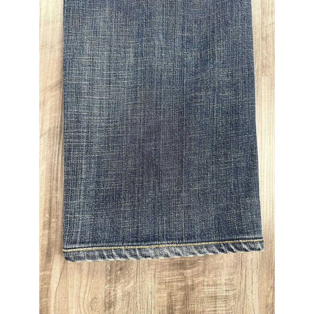 Façonnable Jeans Modele F40 Straight Leg Jean in Medium Blue Wash — Size 36