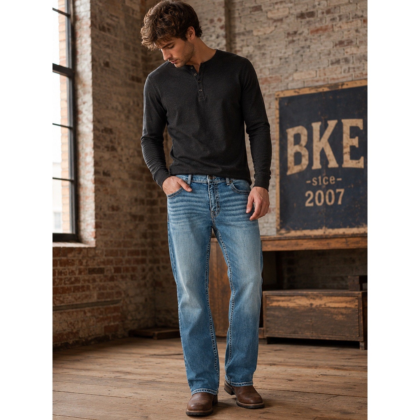 BKE Tyler Relaxed Fit Stretch Jean in Blue — Size 38x32 // Preowned