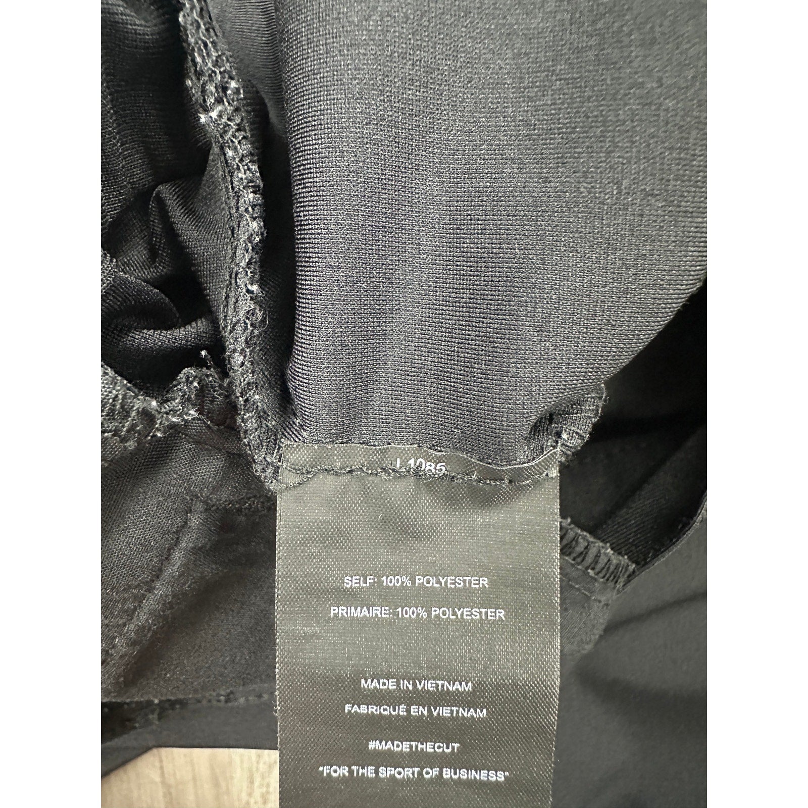 Cuts Clothing AO Slim Fit Jogger Chinos in Black — Size XL // Preowned