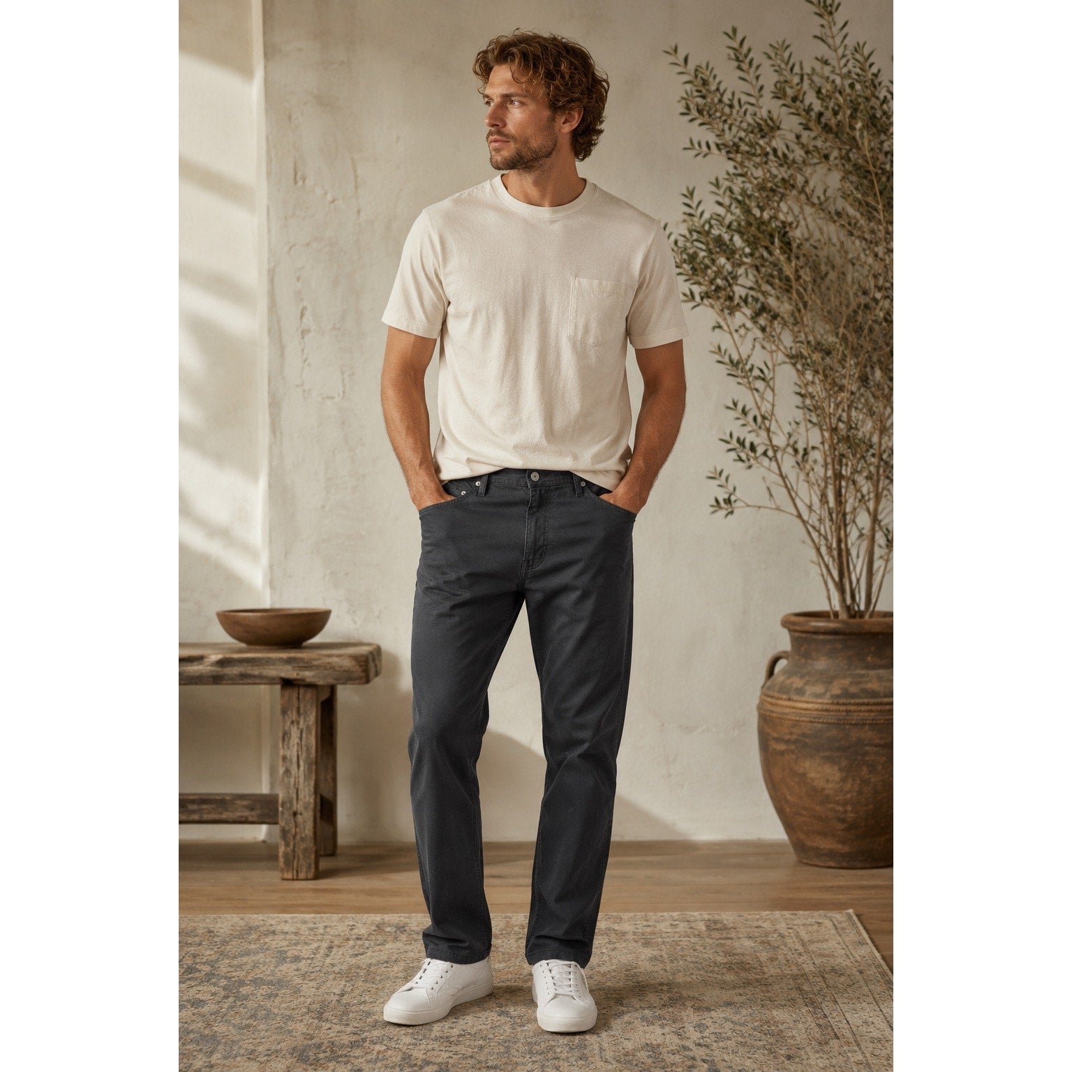 AG Adriano Goldschmied The Graduate Tailored Leg Pant in Super Black — 36x32