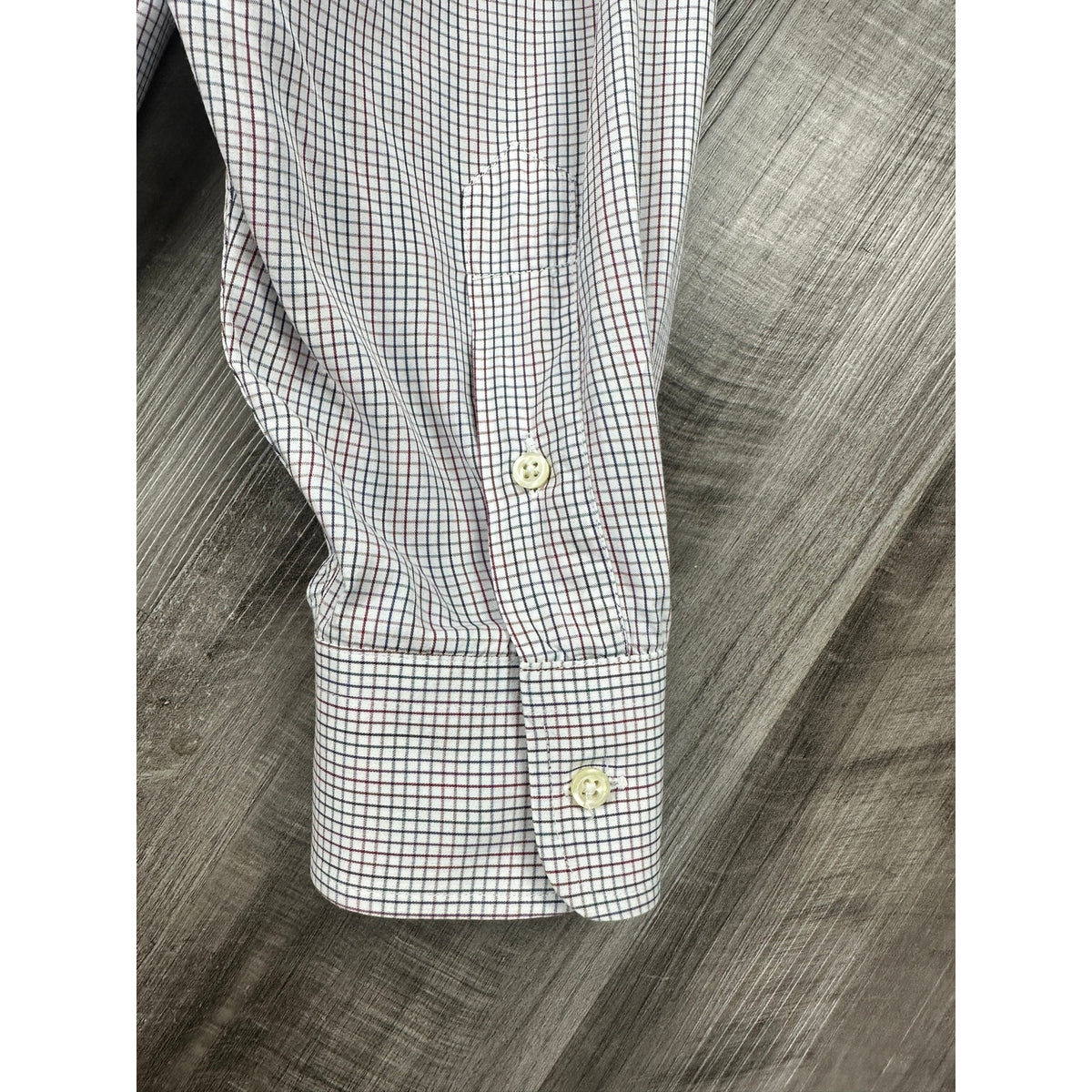 Gitman Bros. Made in USA Checkered Long Sleeve Button Down Shirt — Size 17.5/34 (XL) // Preowned