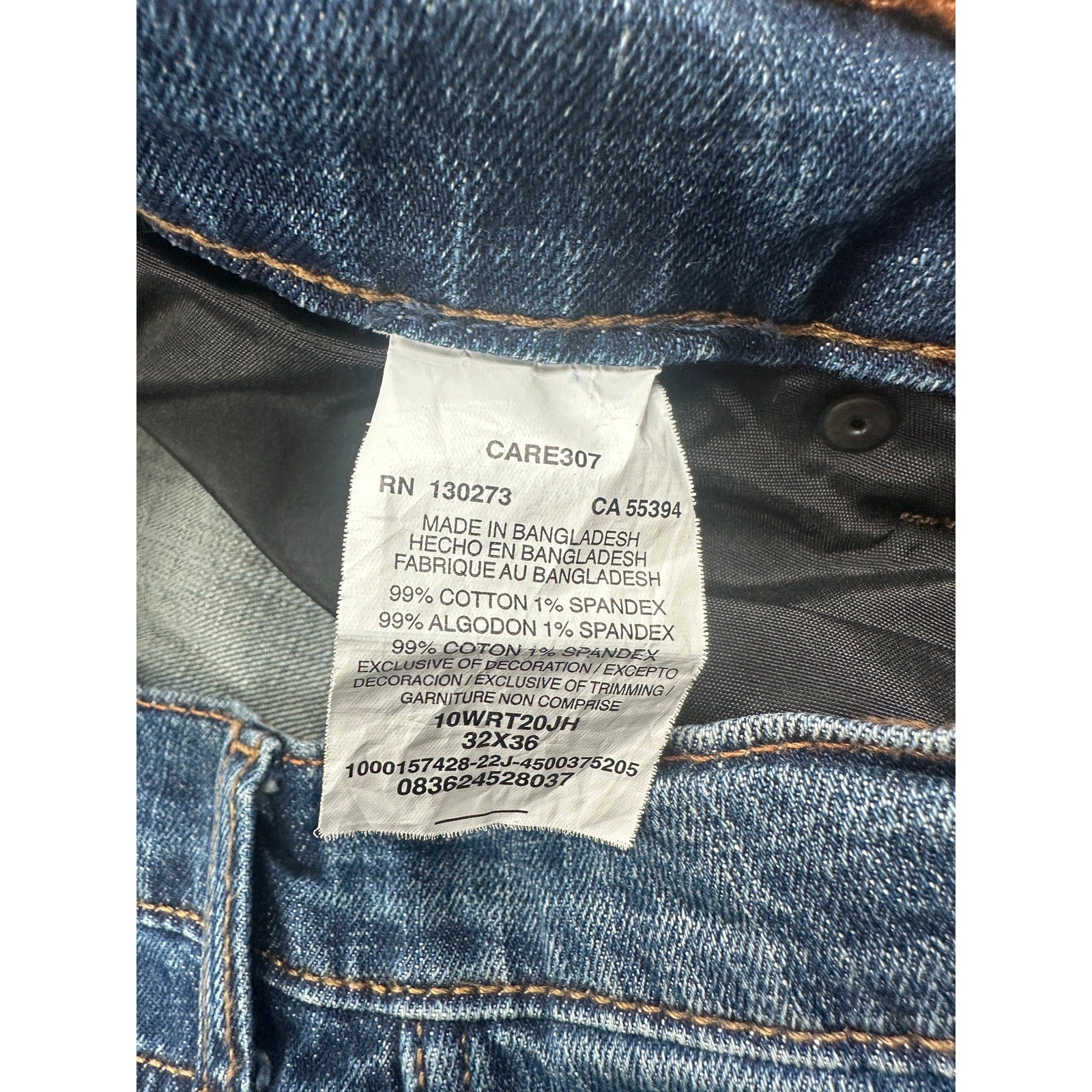 Wrangler Retro Relaxed Fit Bootcut Jean in Blue — Size 32x36 // Preowned