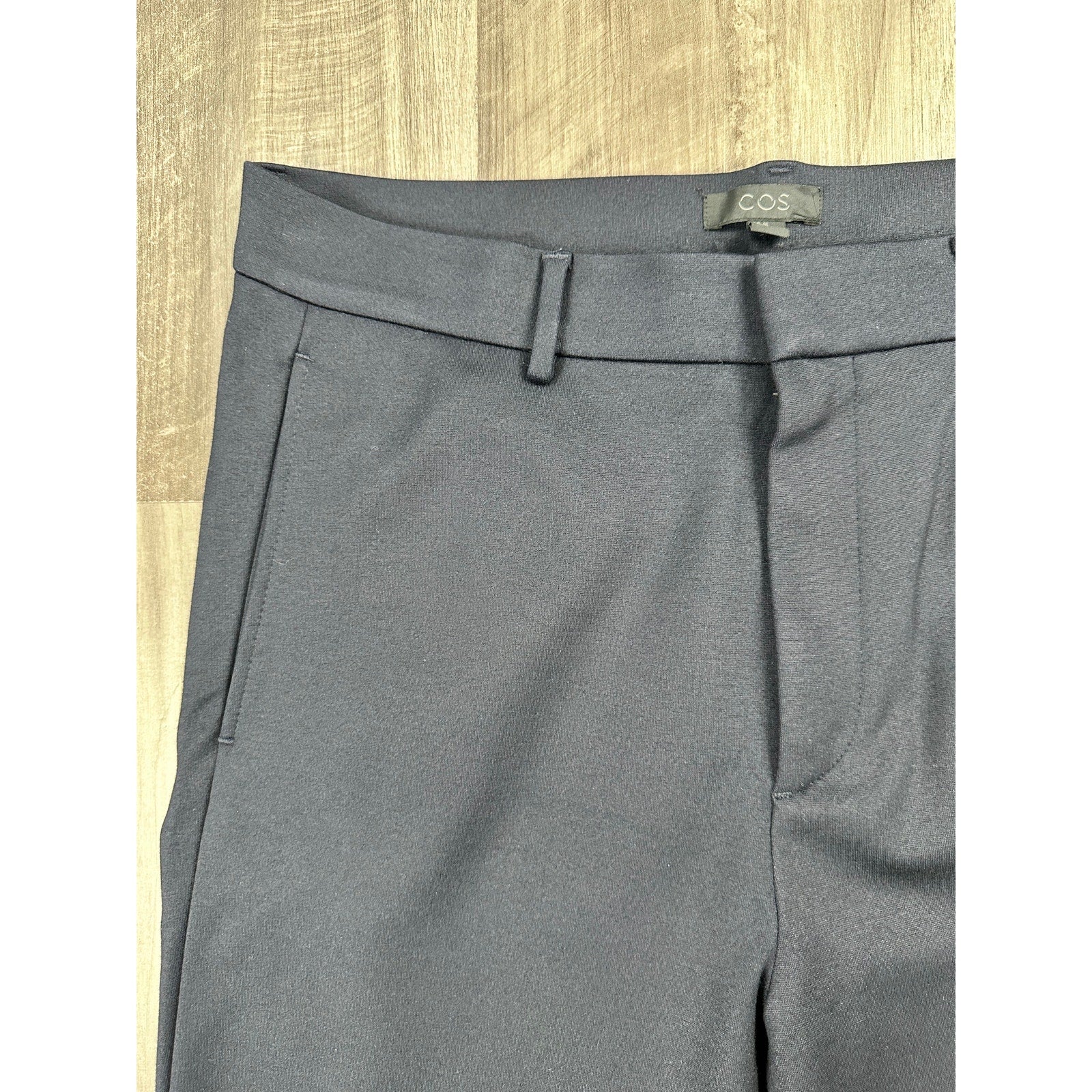 COS Slim Tapered Viscose Blend Ankle Zip Trousers in Navy — Size 50 (US 34R) // Preowned