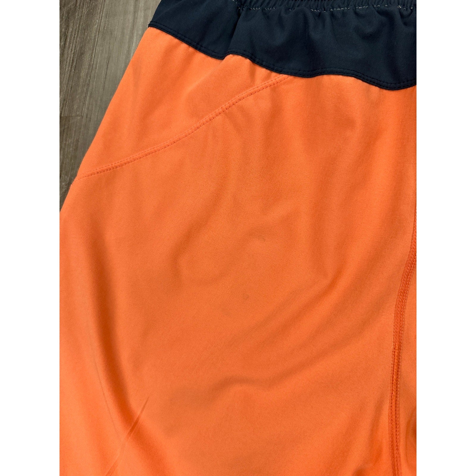 Birddogs Lined Gym Training Shorts in Peach and Navy — Size Large Extended // Preowned