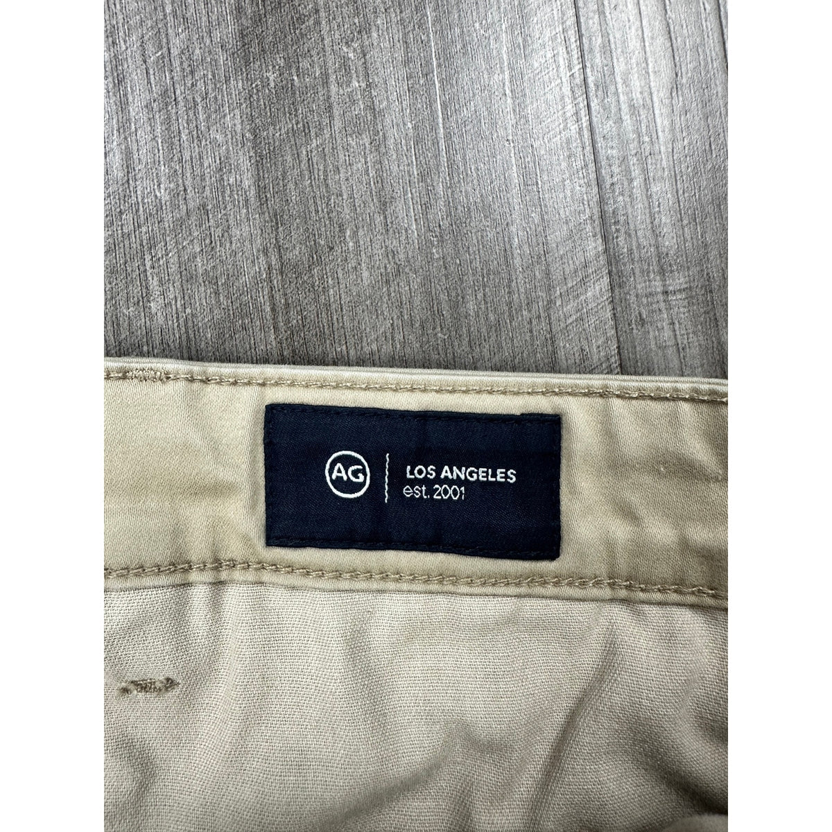 Adriano Goldschmied The Wanderer 8.5" Trouser Shorts — Size 33 // Preowned