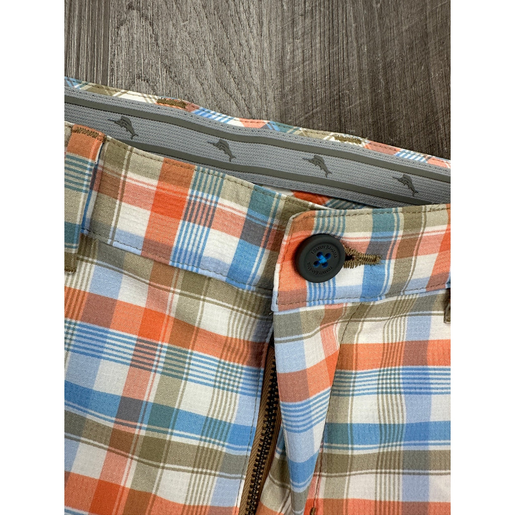 Tommy Bahama Chip Shot Caddie Plaid Golf Shorts in Continental — Size 29