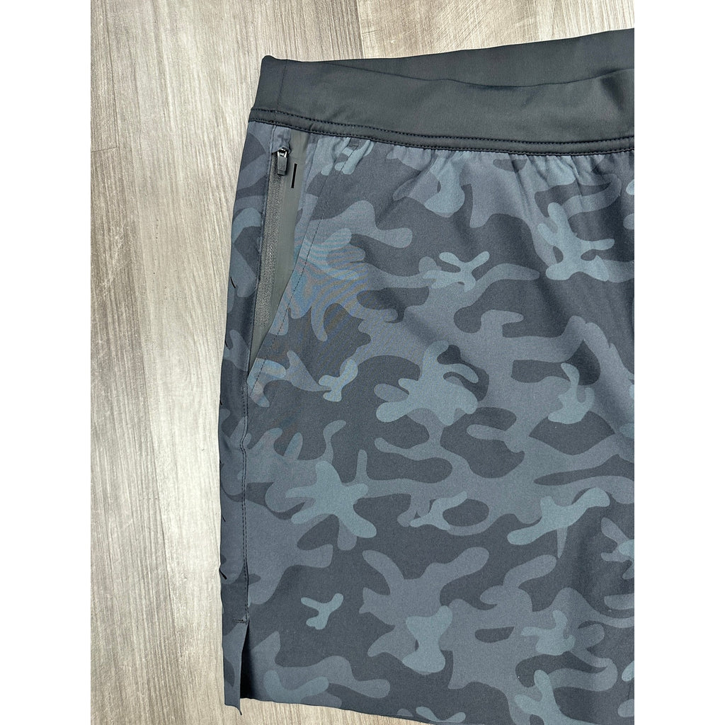 Ten Thousand 5" Interval Lined Performance Shorts in Black Camo — Size 2XL