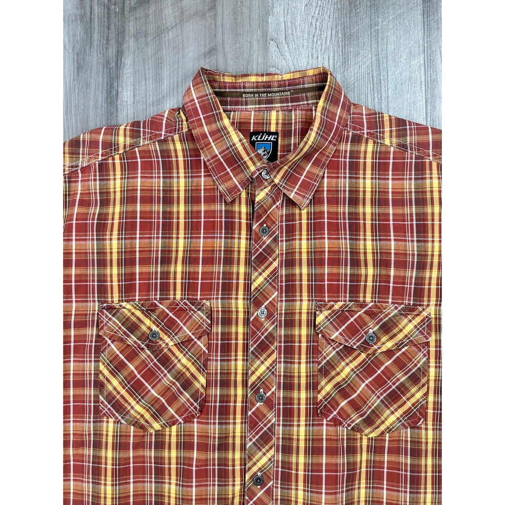 Kuhl Suncel Plaid Short Sleeve Button Down in Reddish Brown, Brown, Golden Yellow and White — Size XL // Preowned