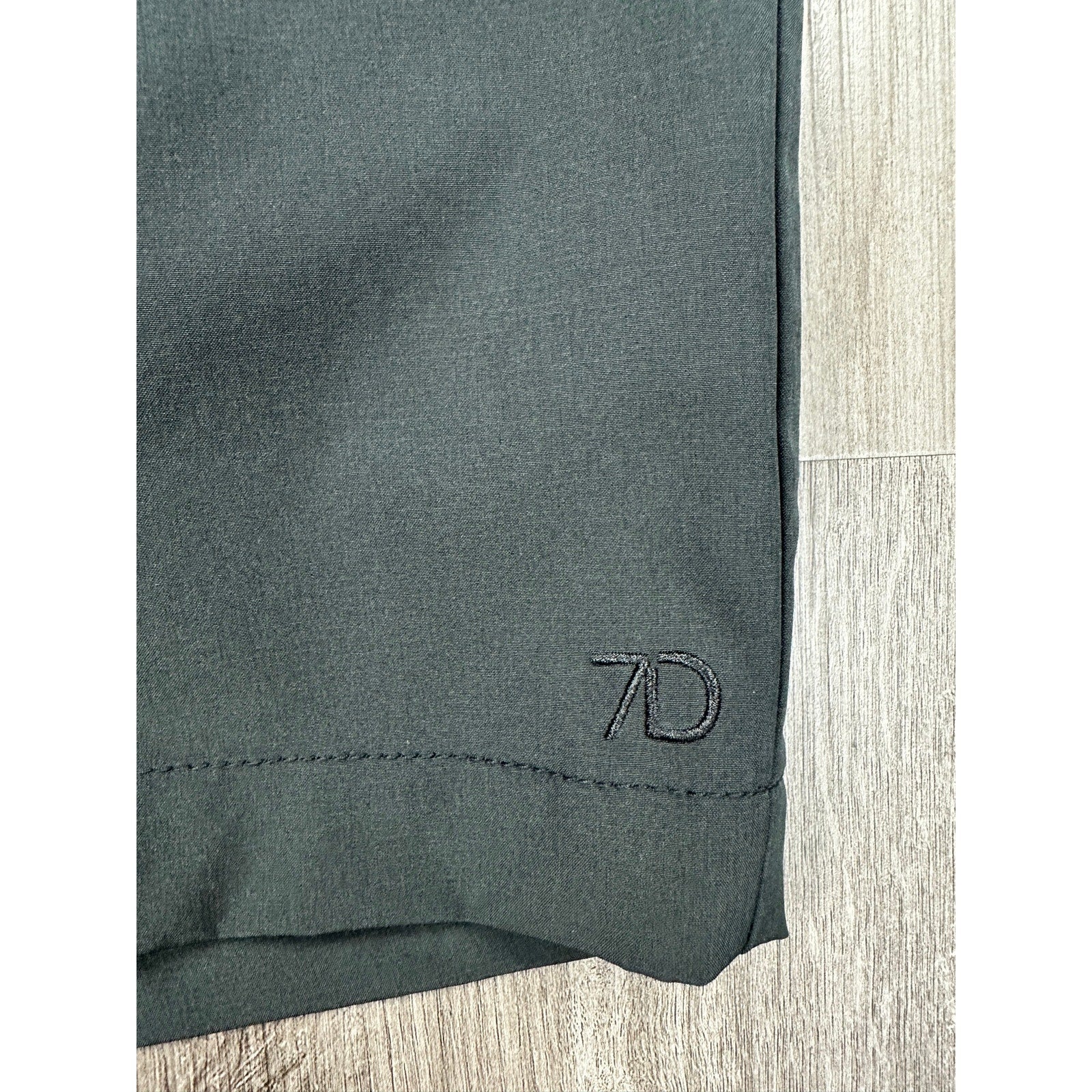 7 Diamonds Sierra High Performance Shorts in Black — Size 29