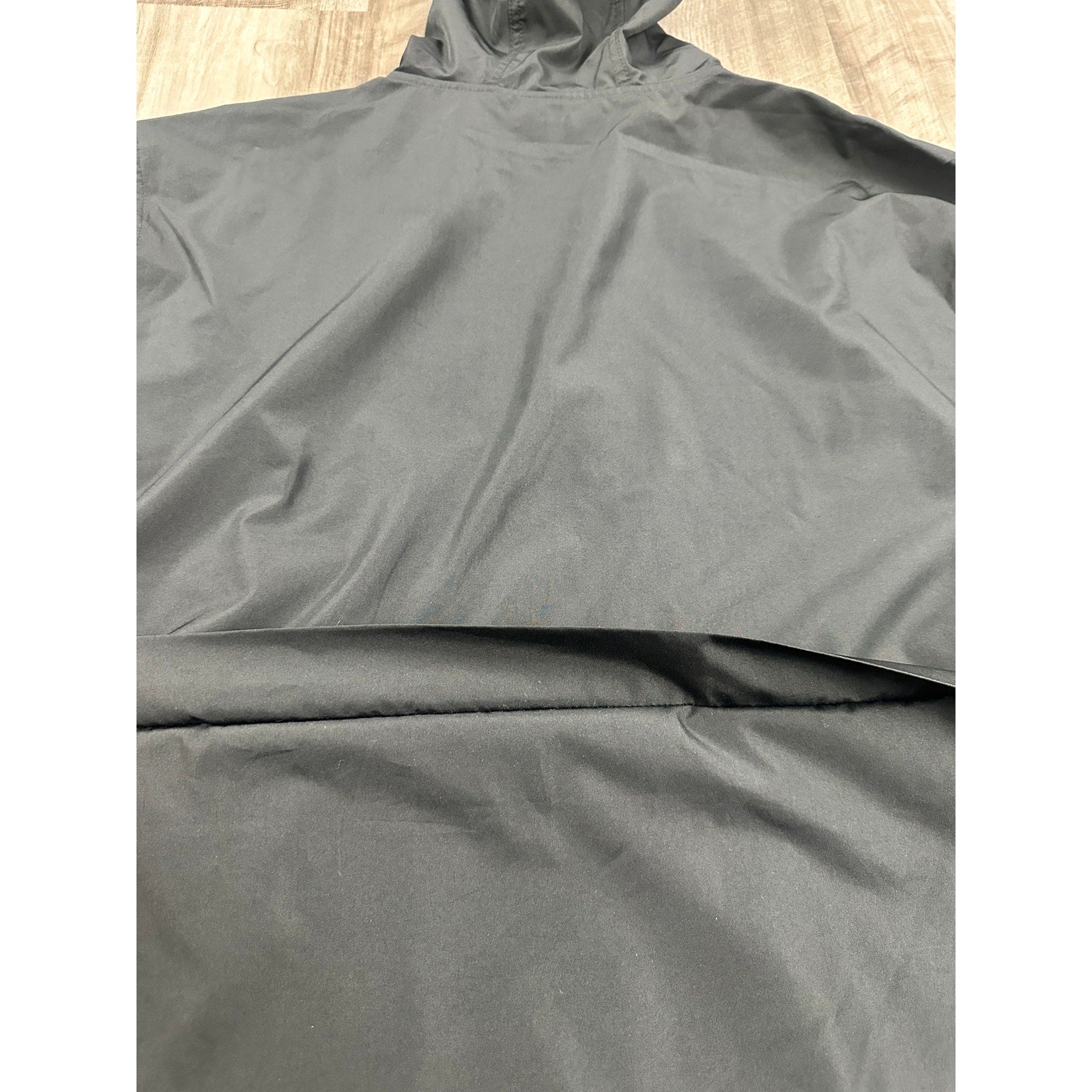 Champion Texas Longhorns Full Zip Rain Hoodie in Black — Size XL // Preowned