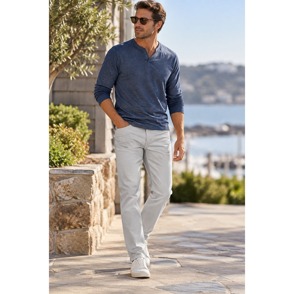 Liverpool Kingston Modern Straight Chino Jeans — Size 40x32 // Preowned