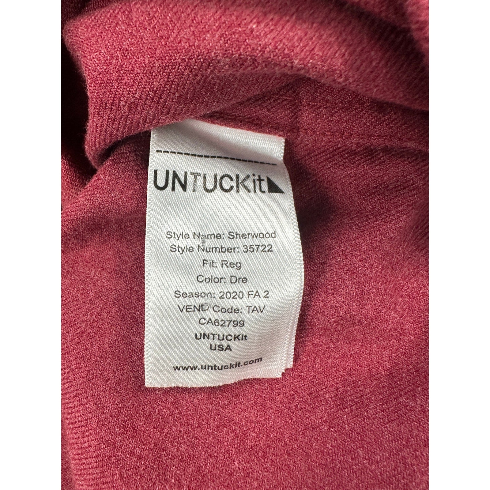 UNTUCKit Sherwood Flannel Long Sleeve Button Down in Dark Red — Size XL // Preowned