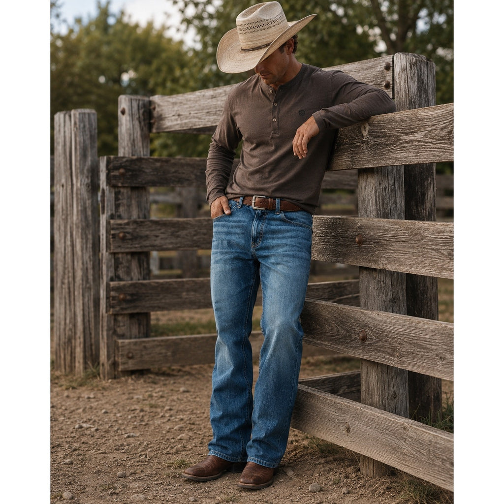 Ariat Legacy Kilroy M4 Relaxed Bootcut Jeans in Blue — Size 44x30 // Preowned