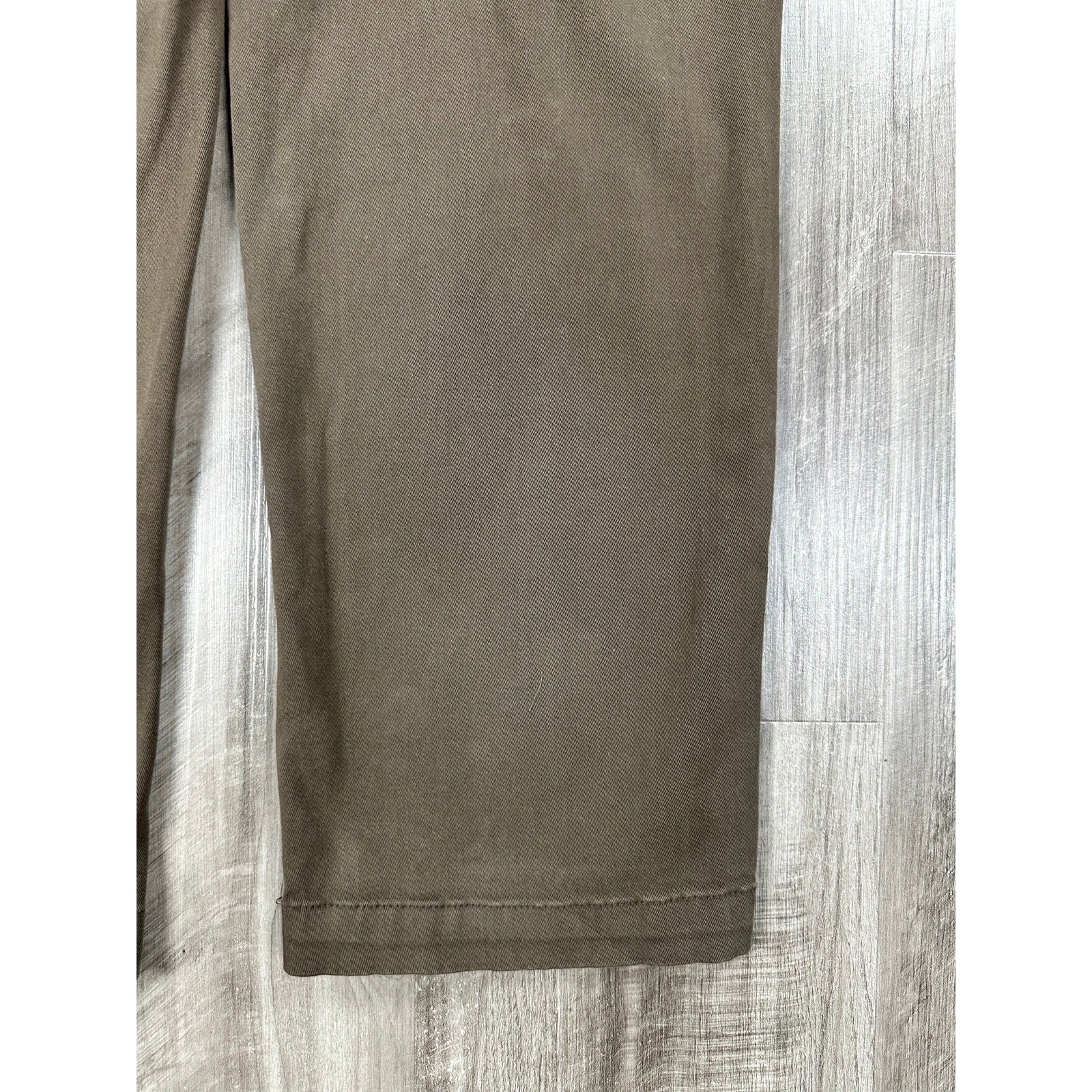 Cove Slim Straight Stretch Chino Pants in Brown — Size 34 // Preowned