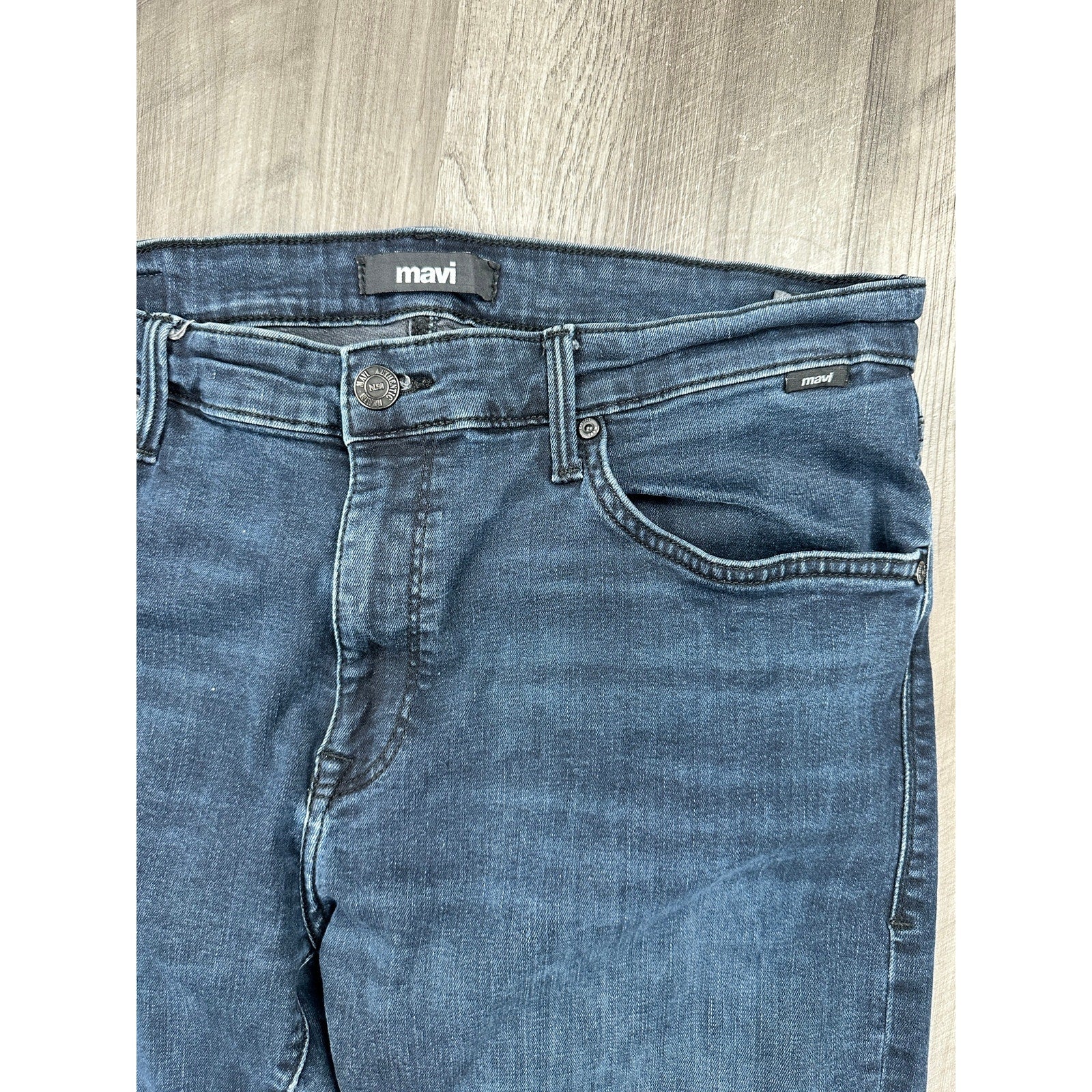 Mavi Zach Straight Leg Jeans in Dark Blue — Size 36x30 // Preowned