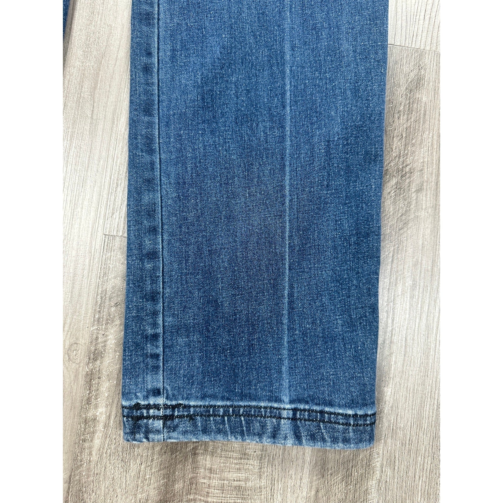 Kuhl Klassic Fit Kuhl Denim Jeans in Blue — Size 36x32 // Preowned