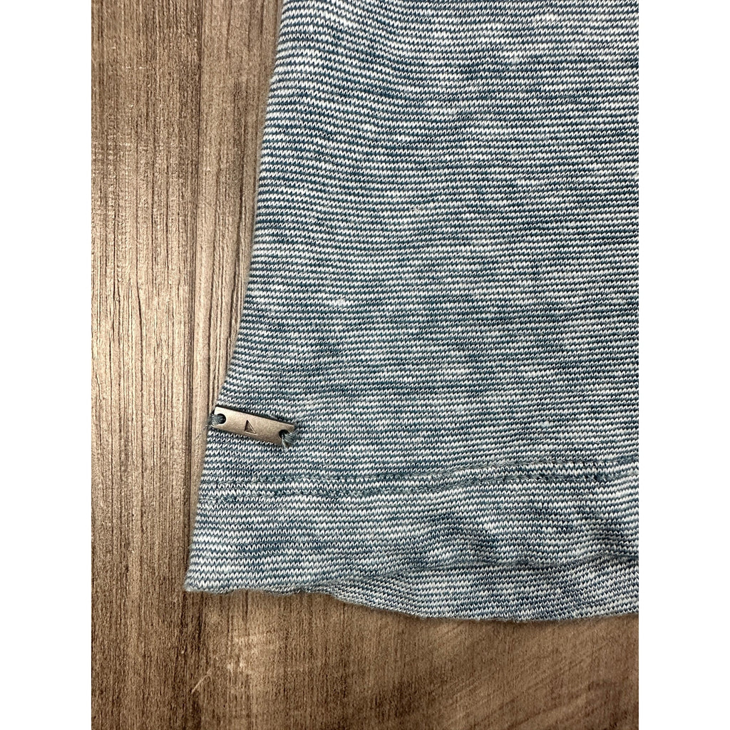 UNTUCKit Bardini Linen Blend Micro Stripe Regular Fit Polo — Size Medium // Preowned