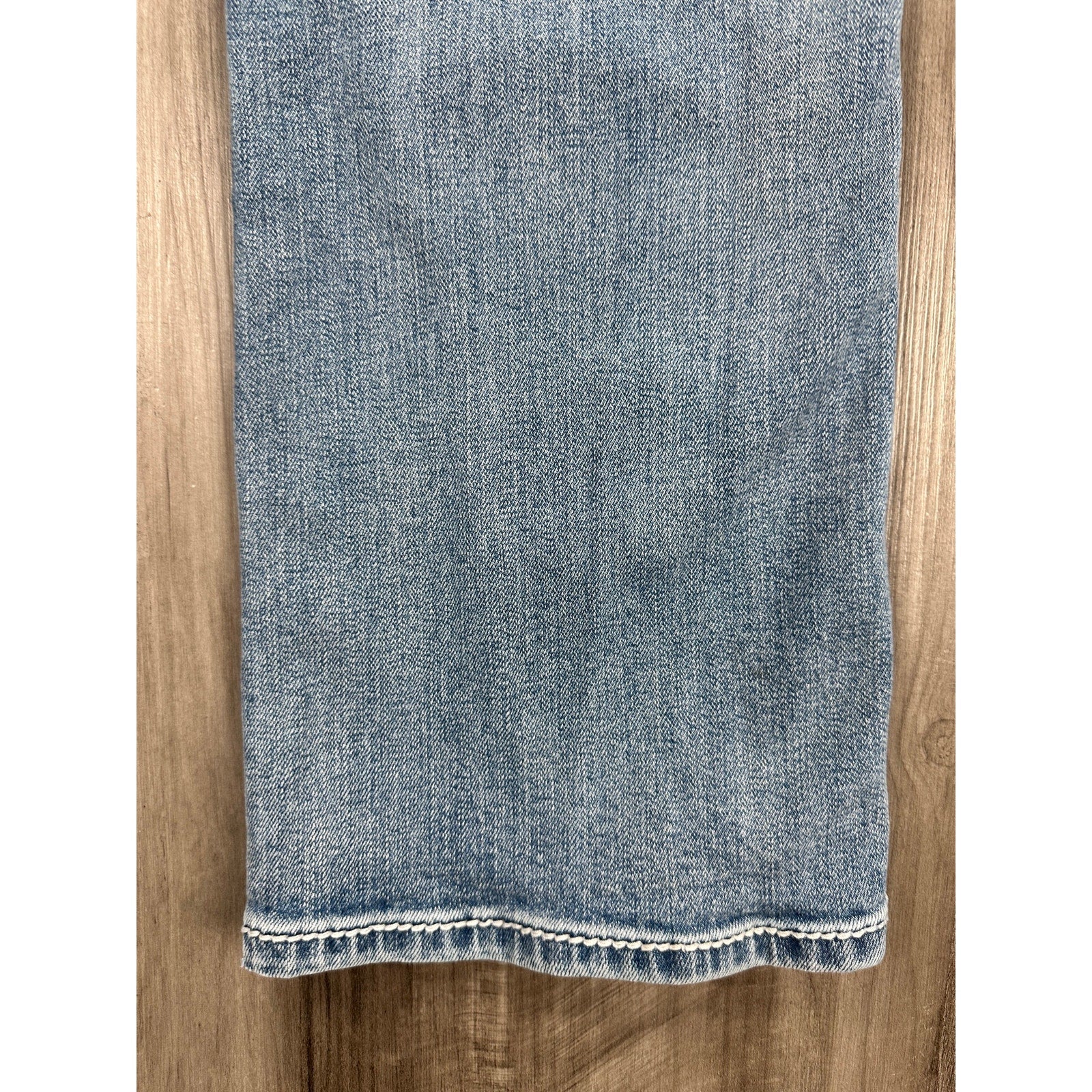 BKE Aiden Boot Cut Stretch Jean in Texel Blue — Size 30x32 // Preowned