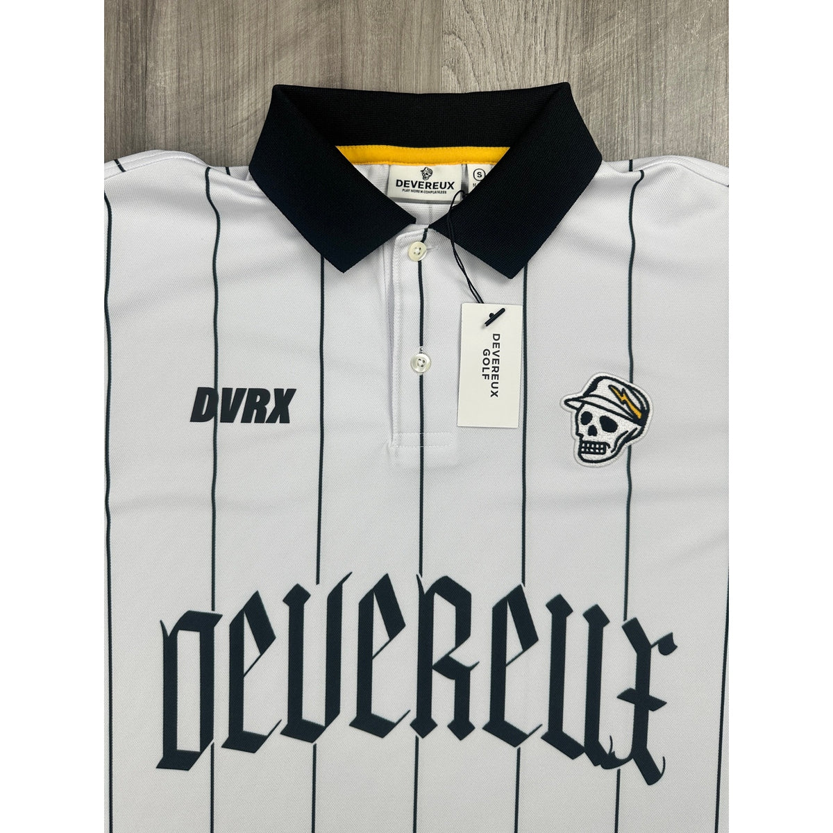 Devereux Golf DVRX Pinstripe Old English Skull Performance Polo — Size Small