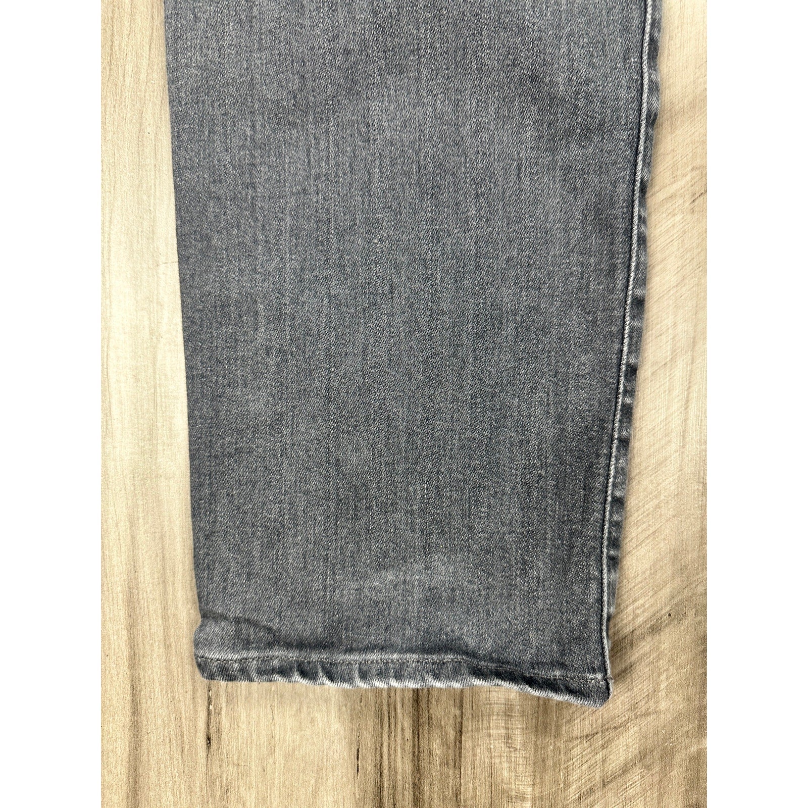 AG Adriano Goldschmied Tellis Modern Slim Jeans in Strayhorn Gray — Size 38 // Preowned