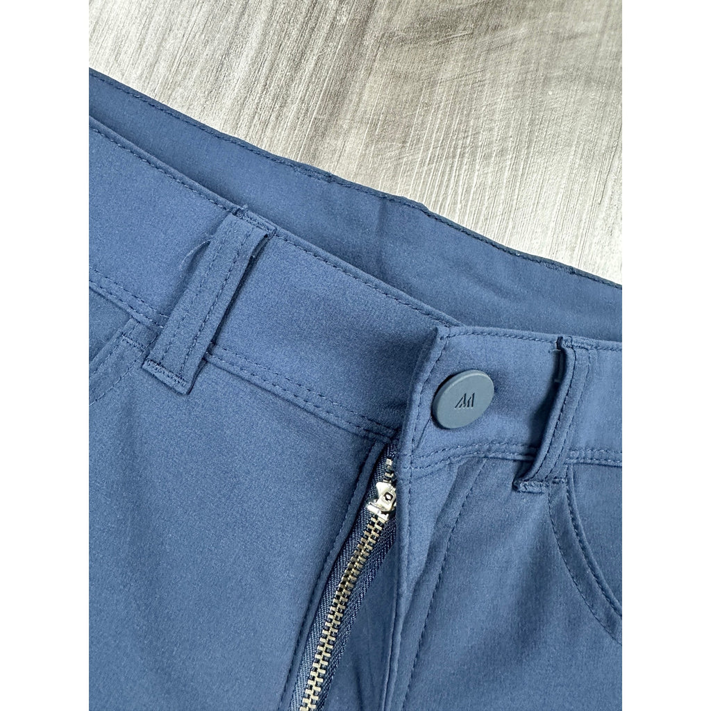 Mizzen+Main Helmsman Performance Slim Fit Chino Pants in Navy — Size 30x32 // Preowned