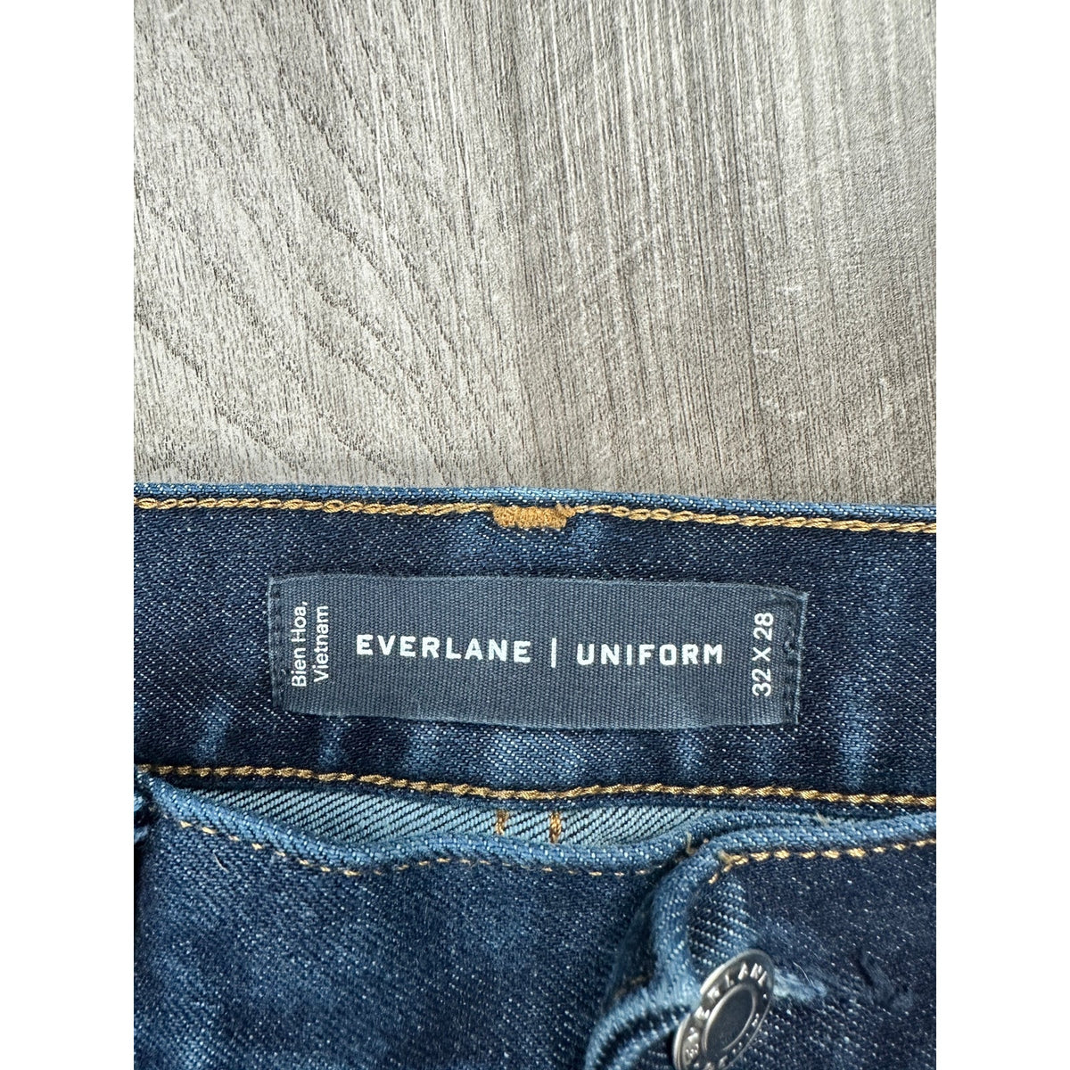 Everlane The Slim 4-Way Stretch Organic Jeans — Size 32x28 // Preowned