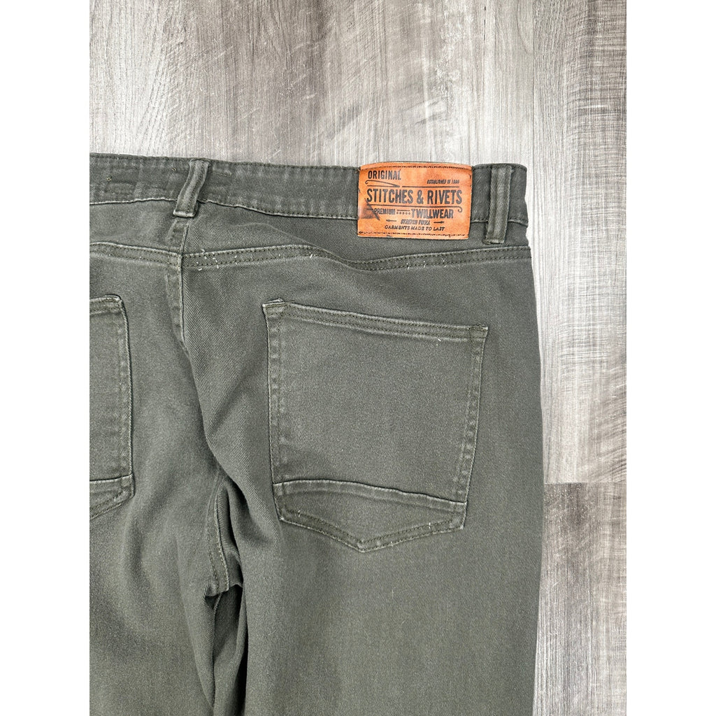 Stitches & Rivets Twill Wear Slim Fit Chino Jeans in Charcoal Green — Size 40x32 // Preowned
