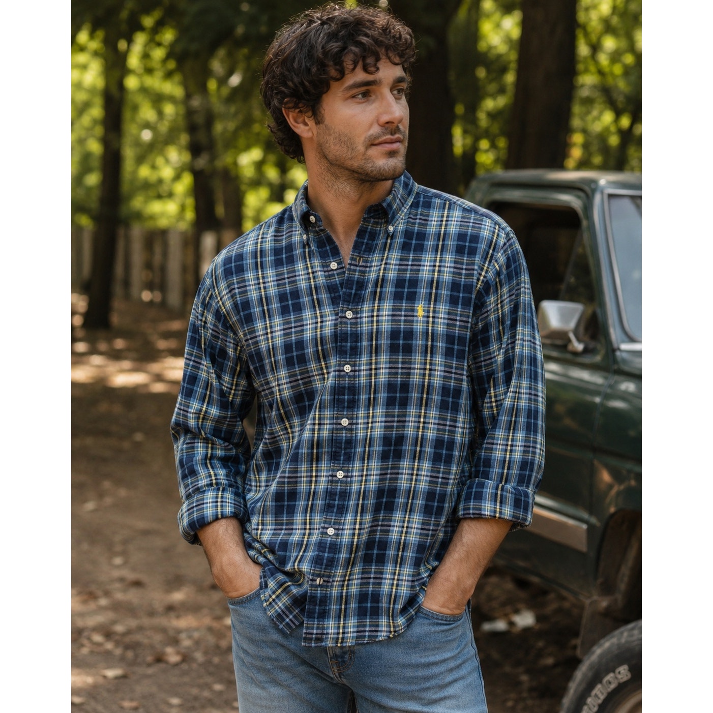 Ralph Lauren Vintage Classic Fit Flannel Plaid Long Sleeve Button Down in Navy Blue Yellow and White — Size Large // Preowned
