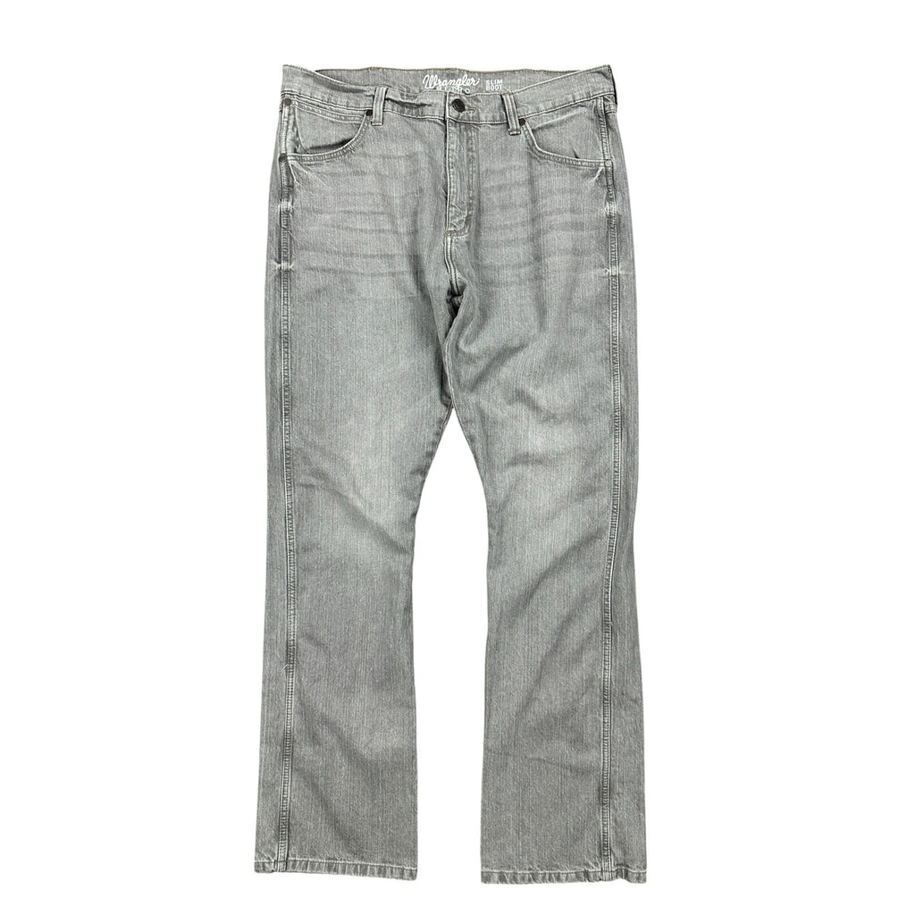 Wrangler RETRO Slim Bootcut Jeans — Size 36x34 // Preowned
