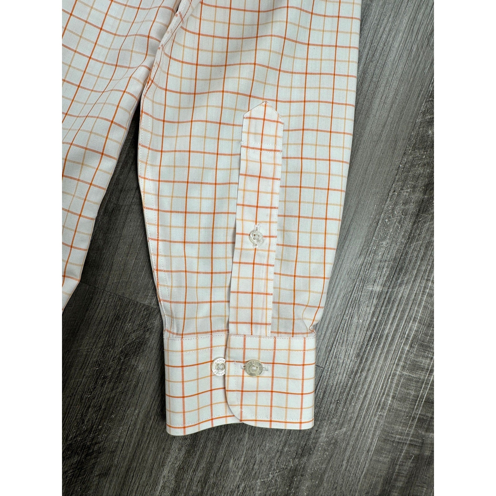 Brooks Brothers Milano Non-Iron Checkered Windowpane Long Sleeve Button Down in White Orange — Size Small // Preowned