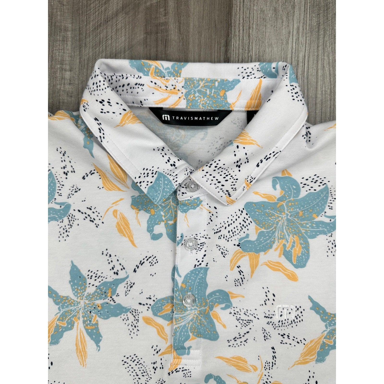 TravisMathew Paradise Peak Golf Polo in White, Gray, Yellow, Black — Size Medium // Preowned
