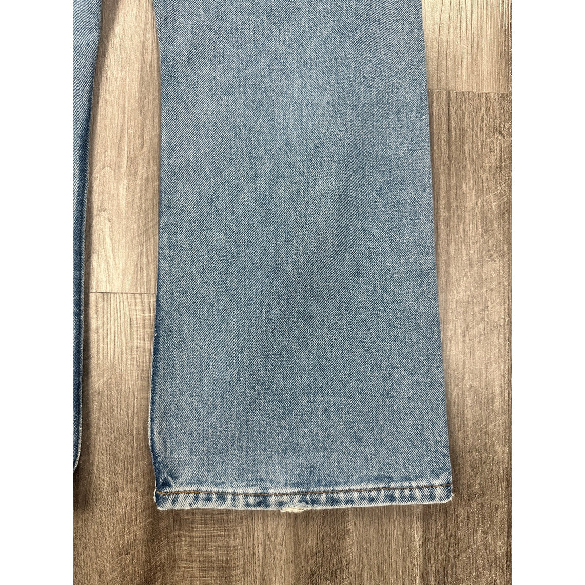 Silver Jeans Vintage Made in Canada Relaxed Straight Leg Jeans — Size 31x28 // Preowned