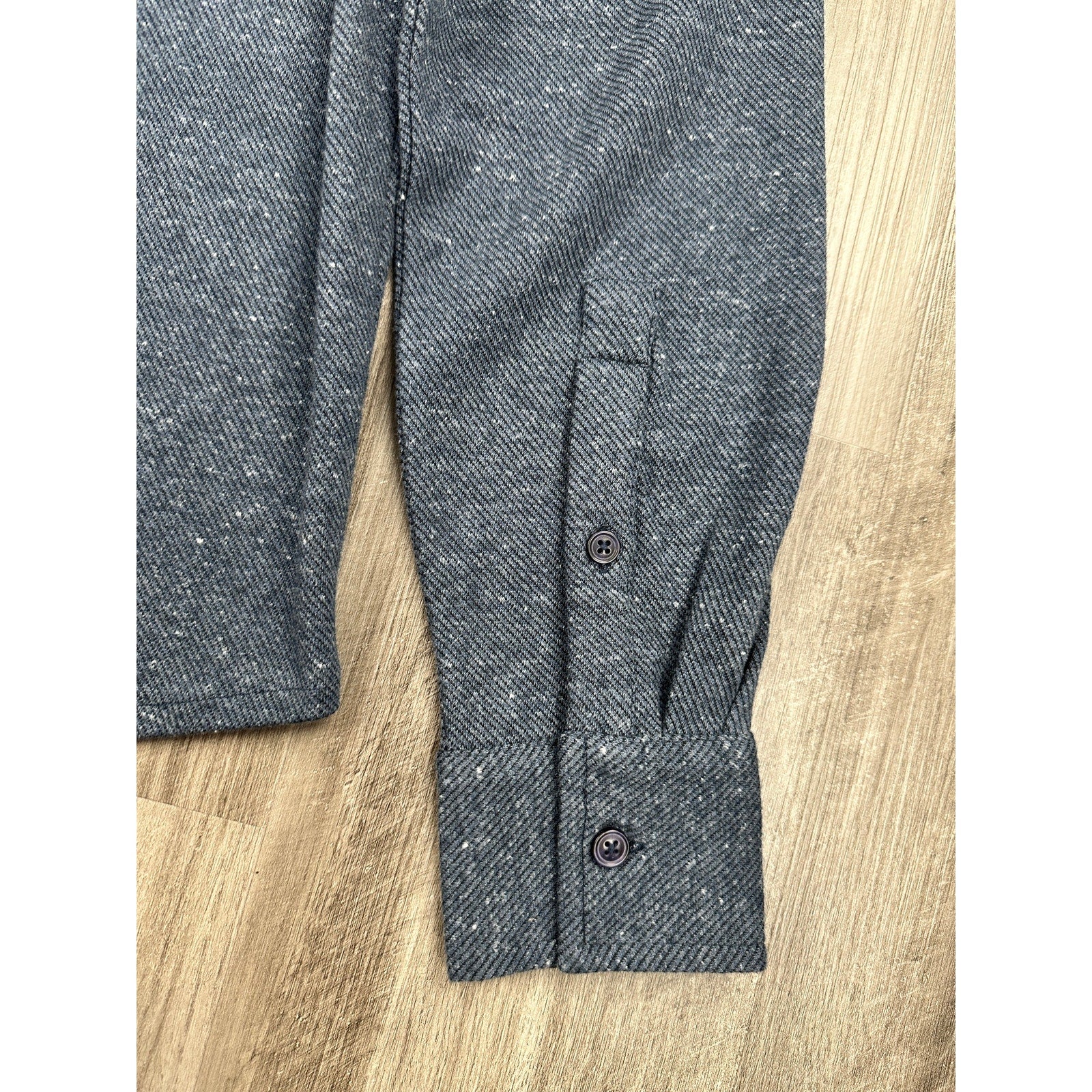 Robert Graham Vigano Knit Classic Fit Long Sleeve Over Shirt in Blue — Size Medium
