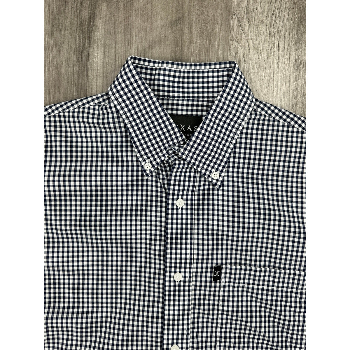 Texas Standard Gingham Checkered Long Sleeve Button Down — Size Medium // Preowned