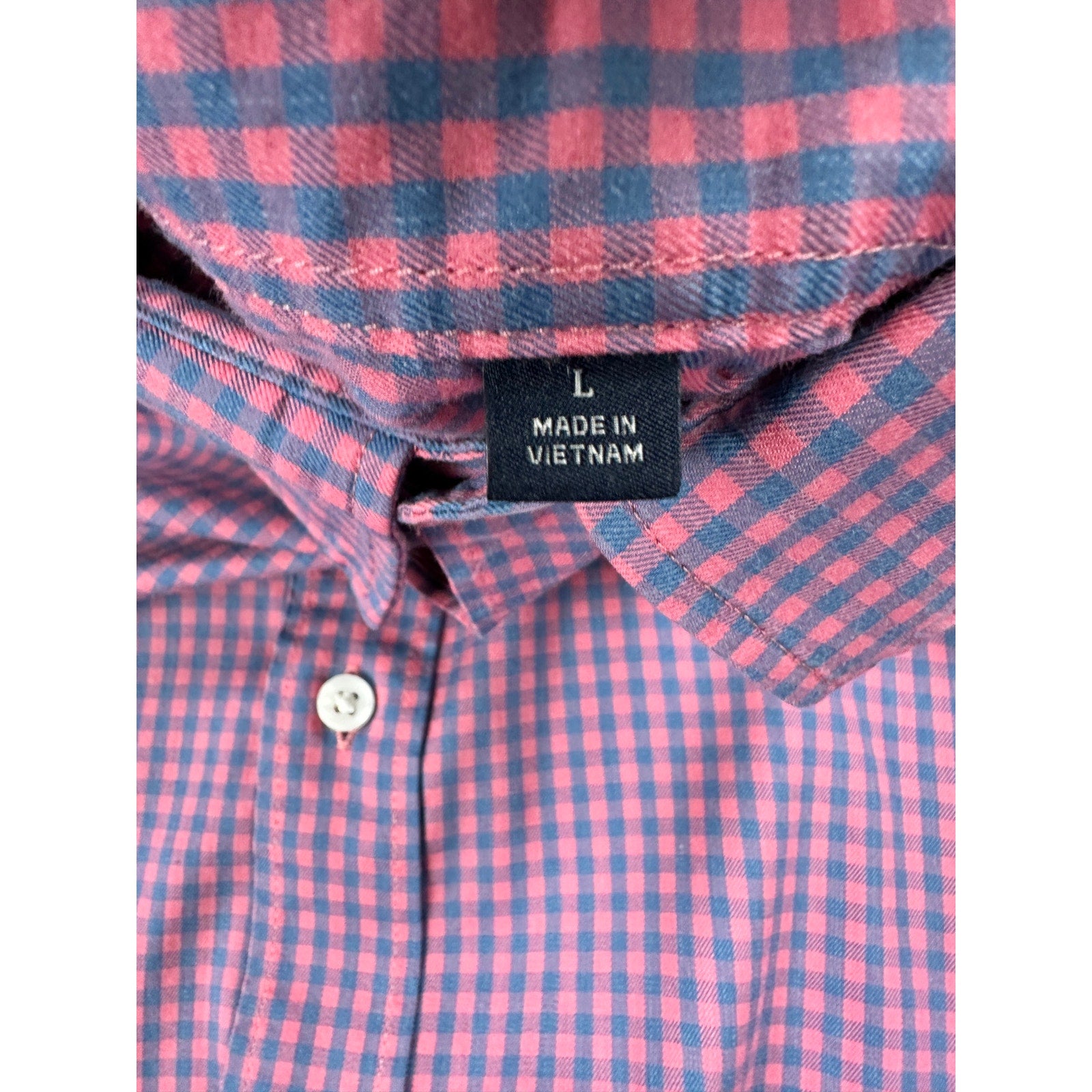 Faherty The Movement Long Sleeve Shirt in Blue Rose Gingham — Size Large // Preowned