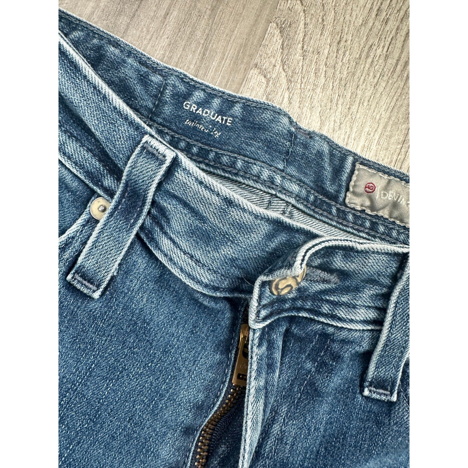 Adriano Goldschmied The Graduate Tailored Leg Denim 360 Jeans in Blue — Size 28x33 // Preowned