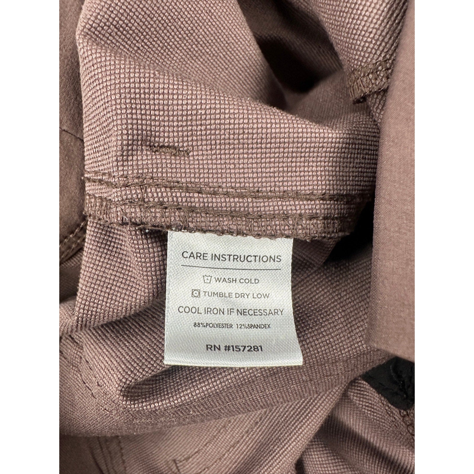 Mizzen+Main Helmsman Performance Slim Fit Chino Pants in Brown — Size 34x32 // Preowned