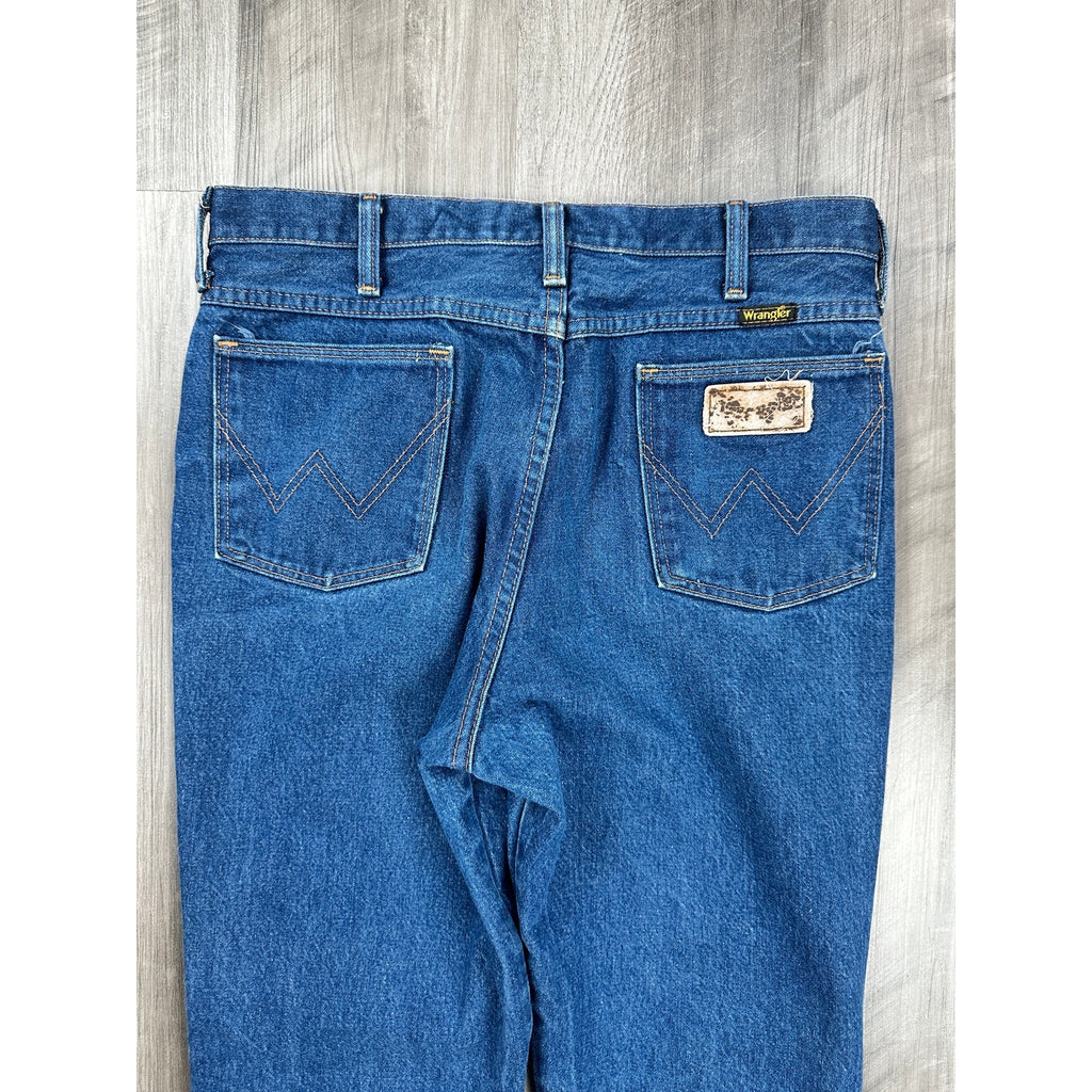 Wrangler Vintage Made in USA Cowboy Cut Regular Fit Jean in Blue — Size 34x34 // Preowned