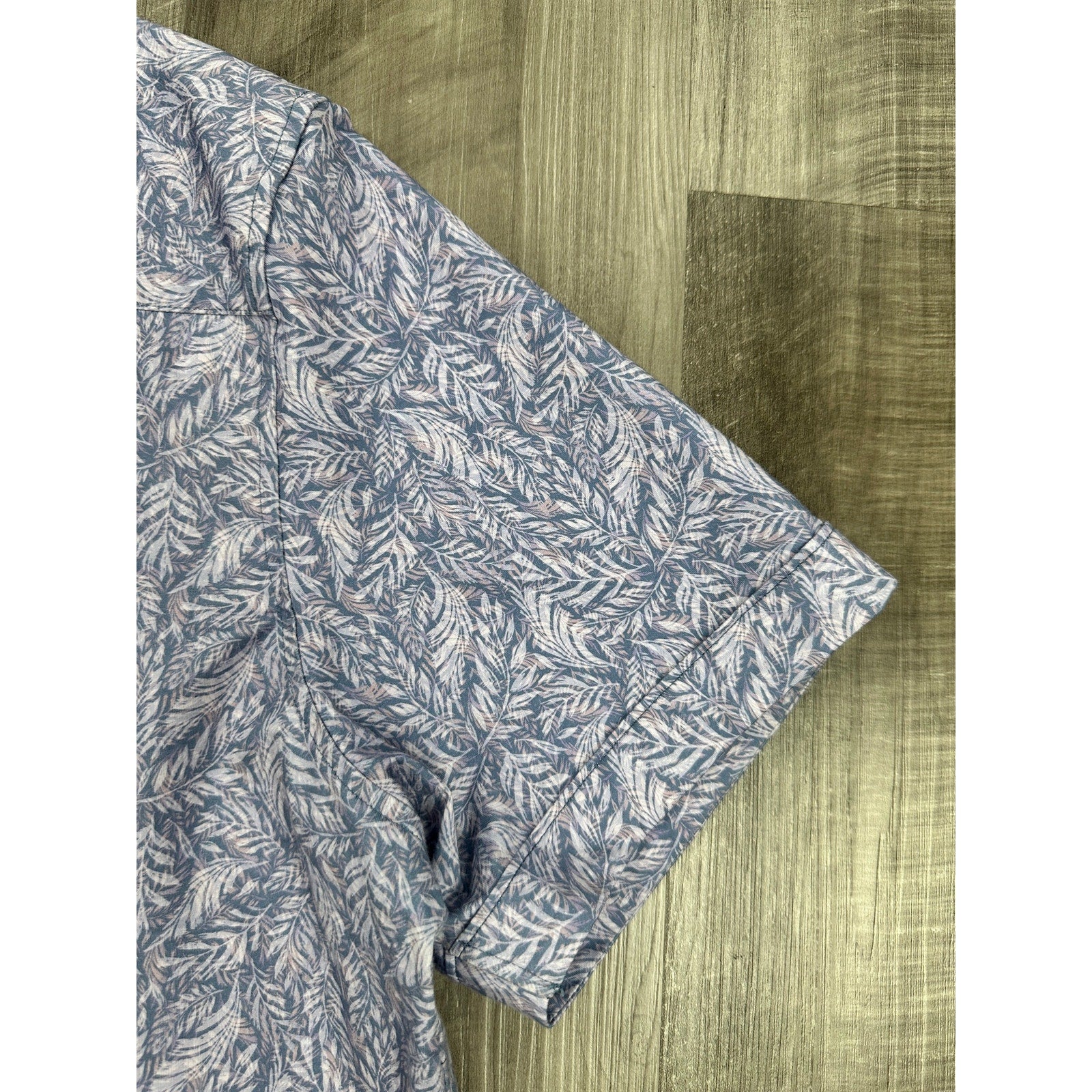 Bugatchi Milo Leaf Print OoohCotton 8-Way Stretch Shirt in Lilac — Size Large