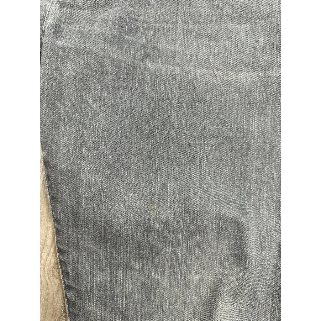 AG Adriano Goldschmied The Graduate Tailored Leg Jean in Gray — Size 34 // Preowned
