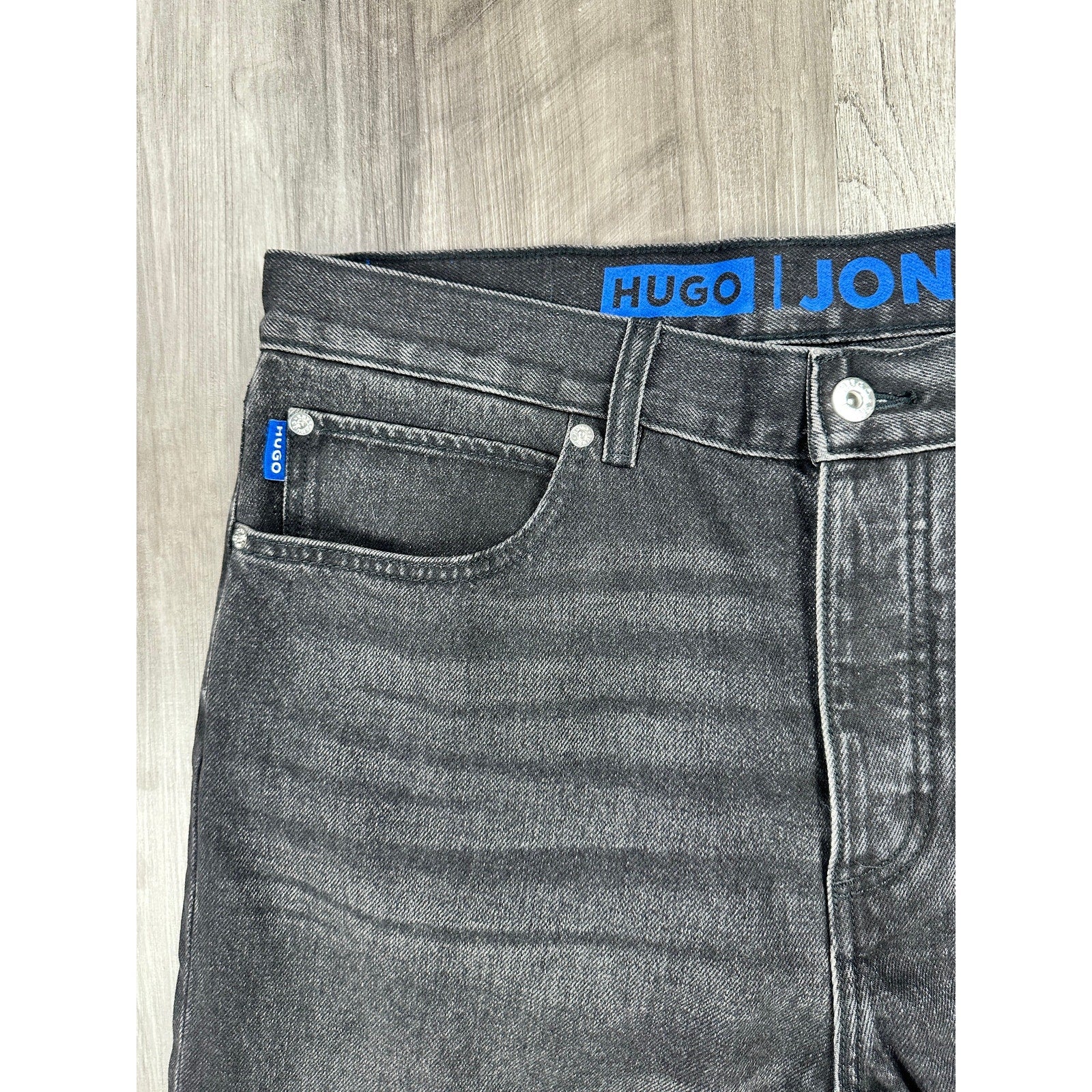 HUGO Jonah Regular Straight Jeans in Black — Size 32x32