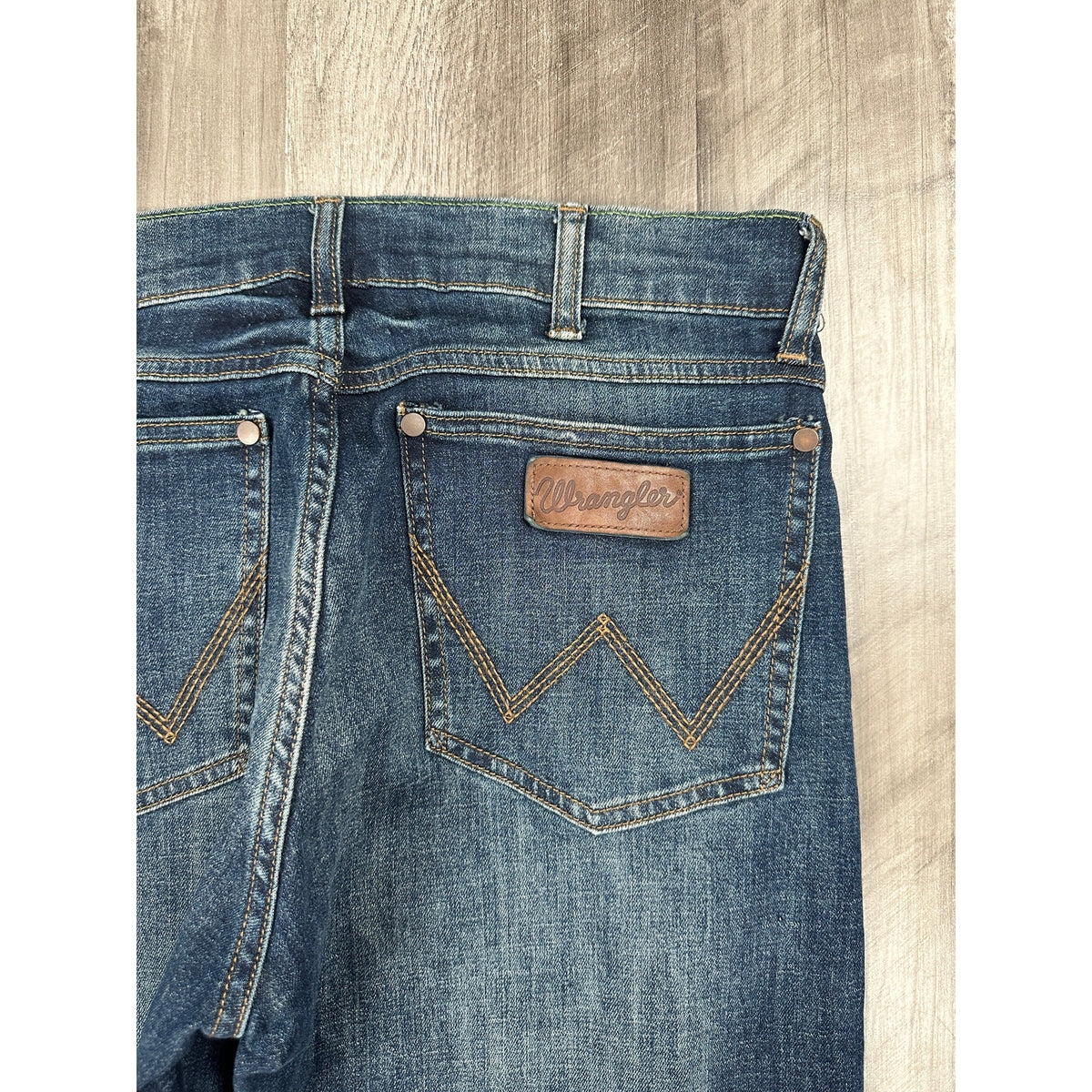 Wrangler RETRO Maverick Slim Straight Jeans — Size 30x34 // Preowned