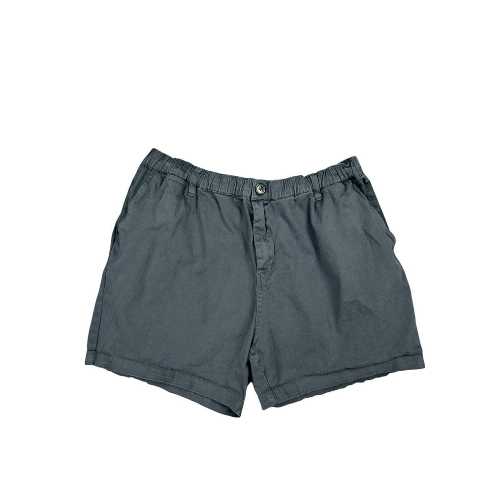 Cove 5" Chino Shorts in Charcoal — Size 38 // Preowned
