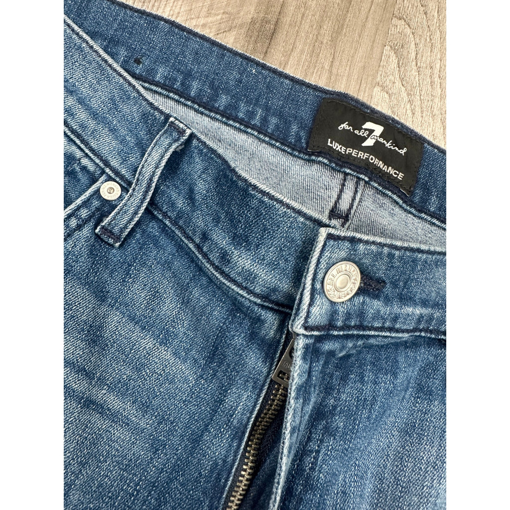 7 For All Mankind Austyn Luxe Performance Relaxed Straight Leg Jean in Medium Wash — Size 36