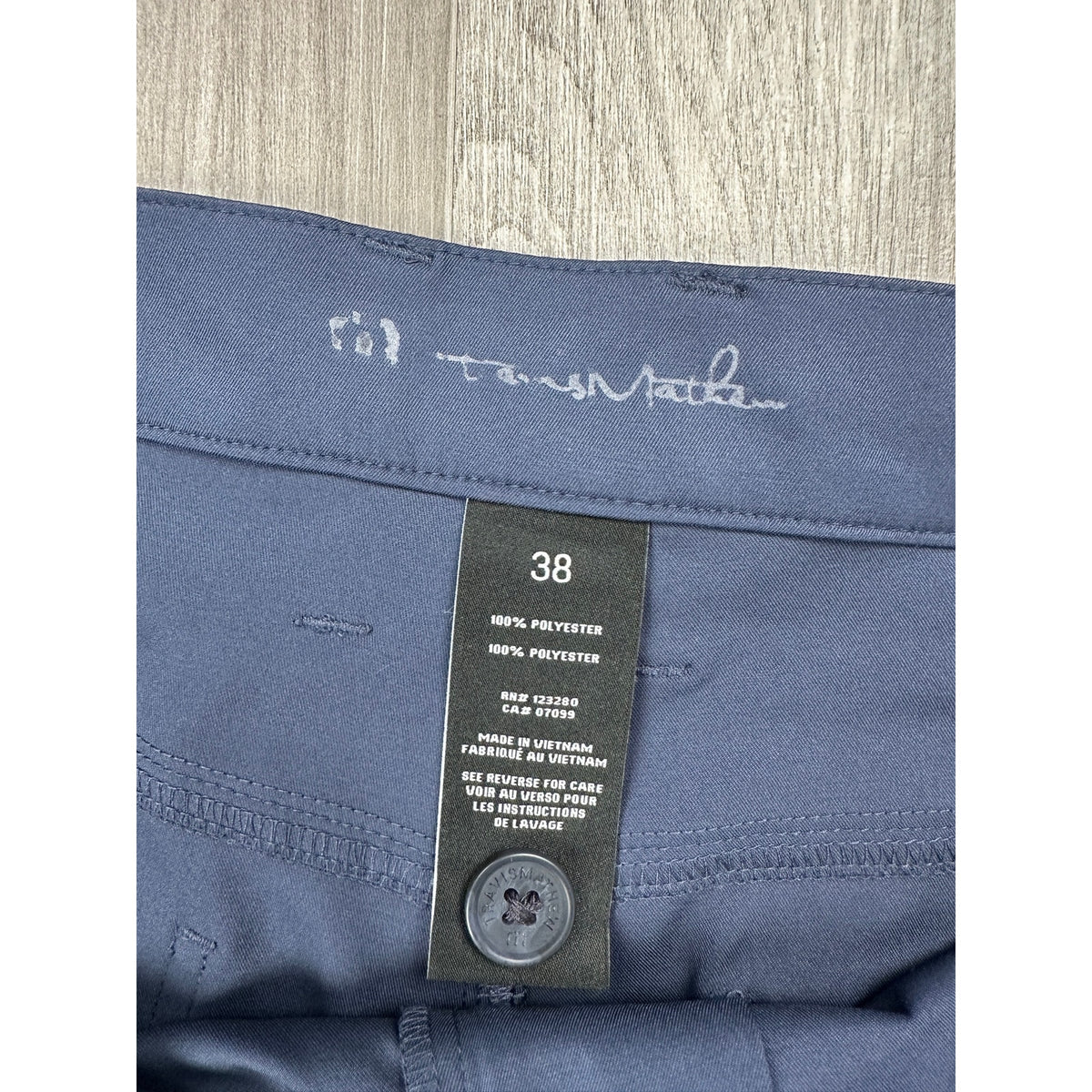 Travis Mathew Open to Close 2.0 Golf Chino Pants — Size 38 // Preowned